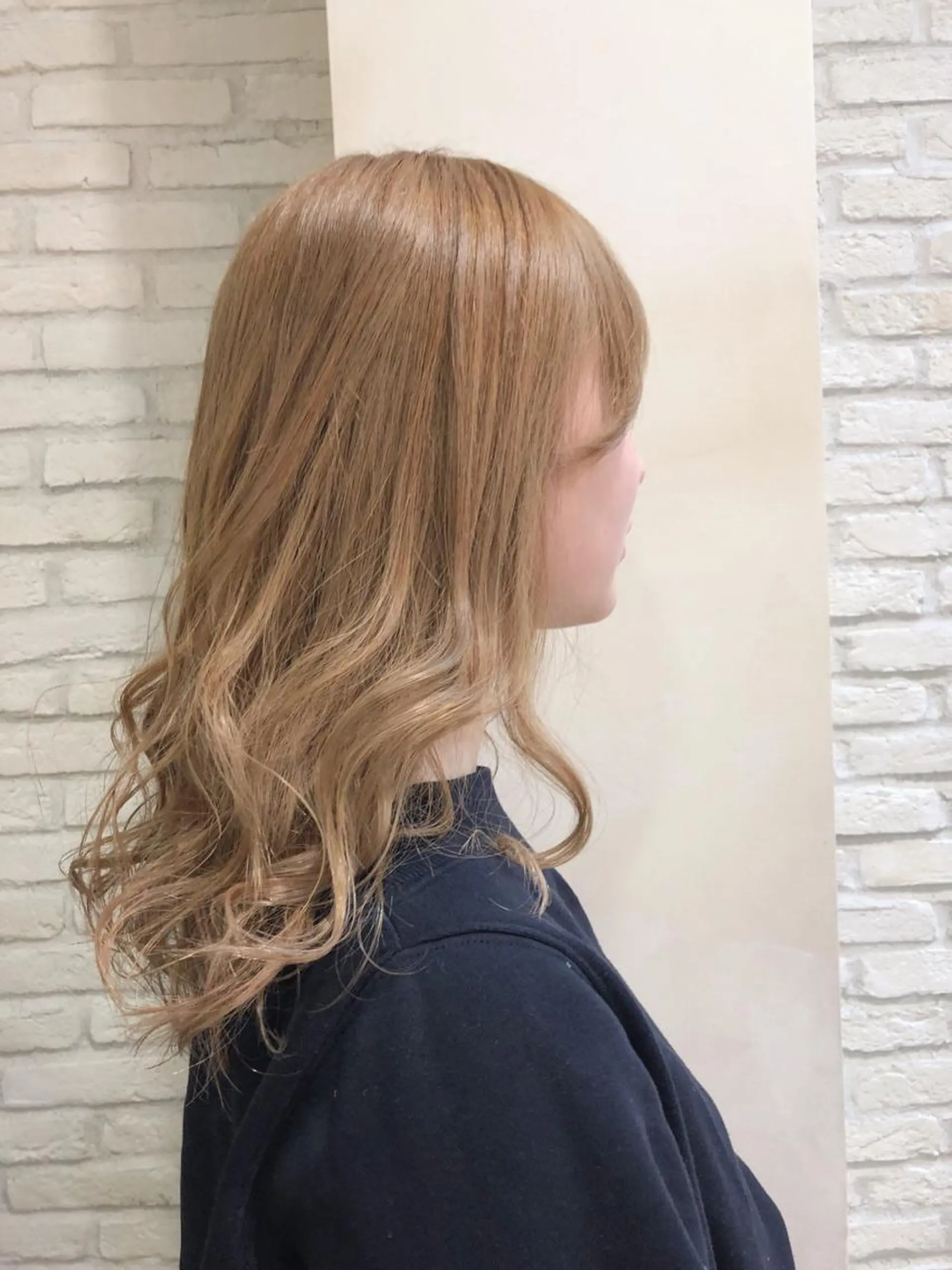 セミロング カラー ベージュカラー HAUS 片山みほのヘアスタイル