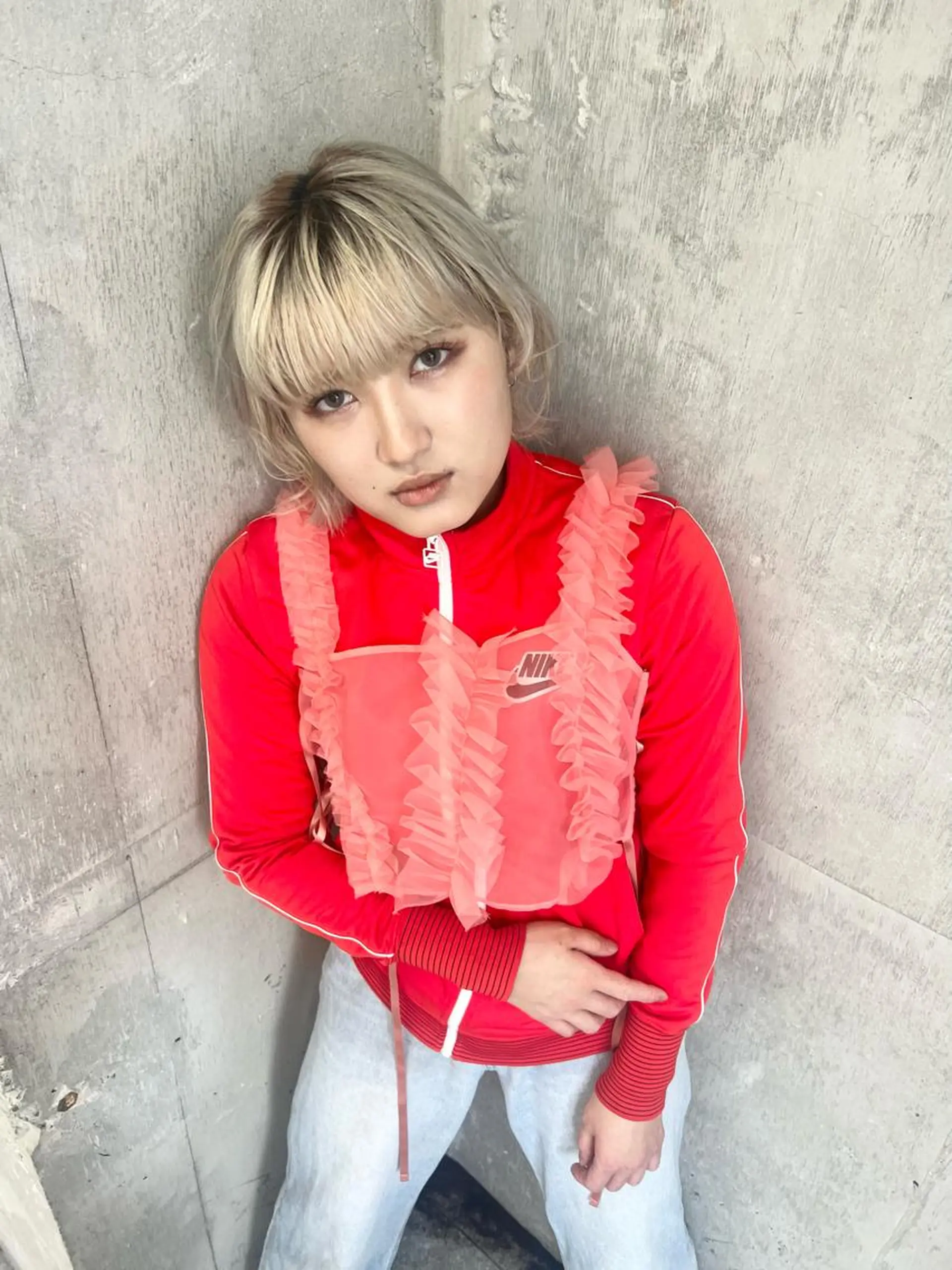 ショート 鈴木瑛里／ブロンド ベージュ／男女のヘアスタイル