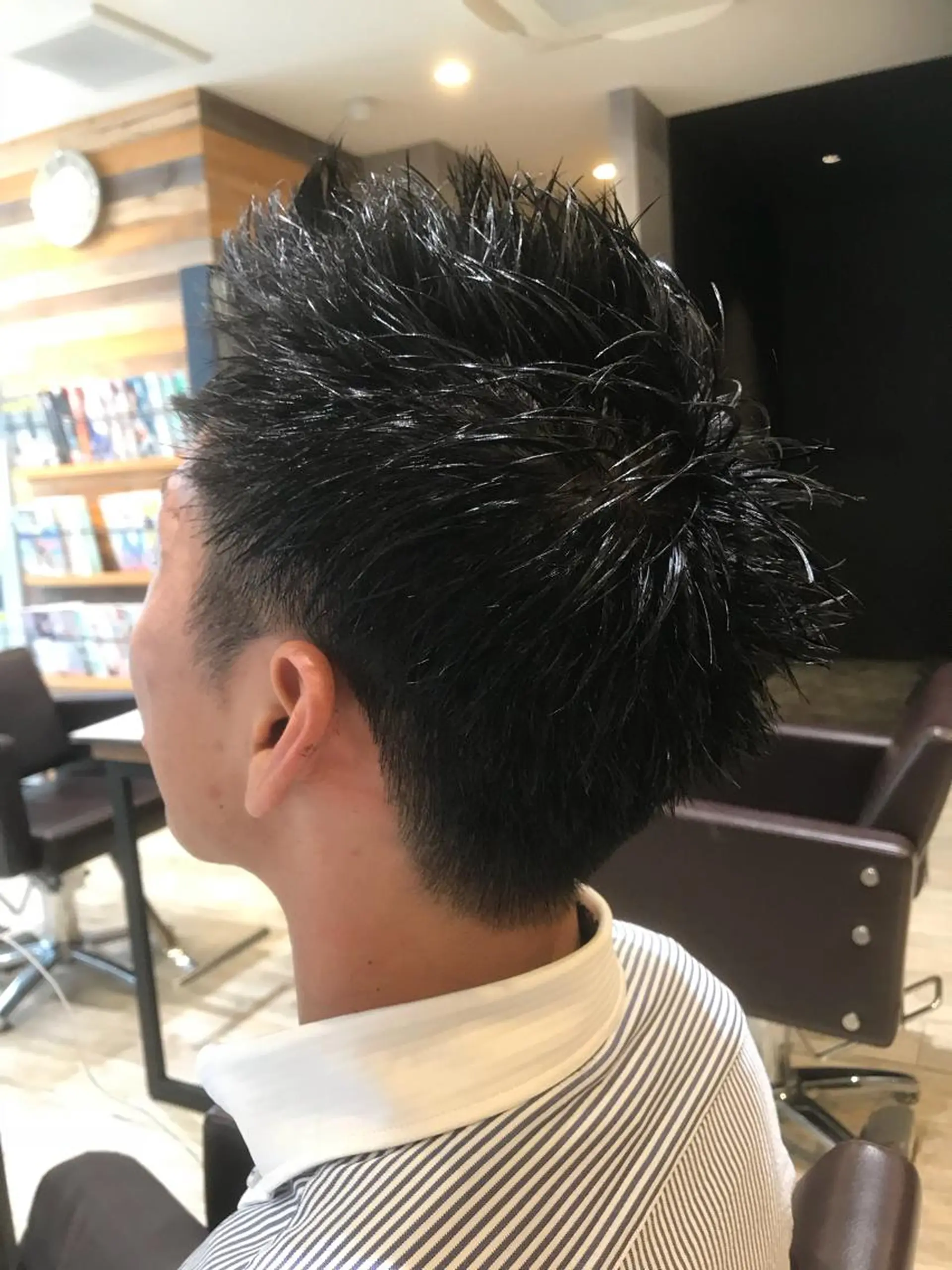 ショート カラー パーマ ヘアアレンジ メンズ キッズ ネイル マツエク・マツパ カット MODEK's西宮店 マネージャー神道有基のヘアスタイル