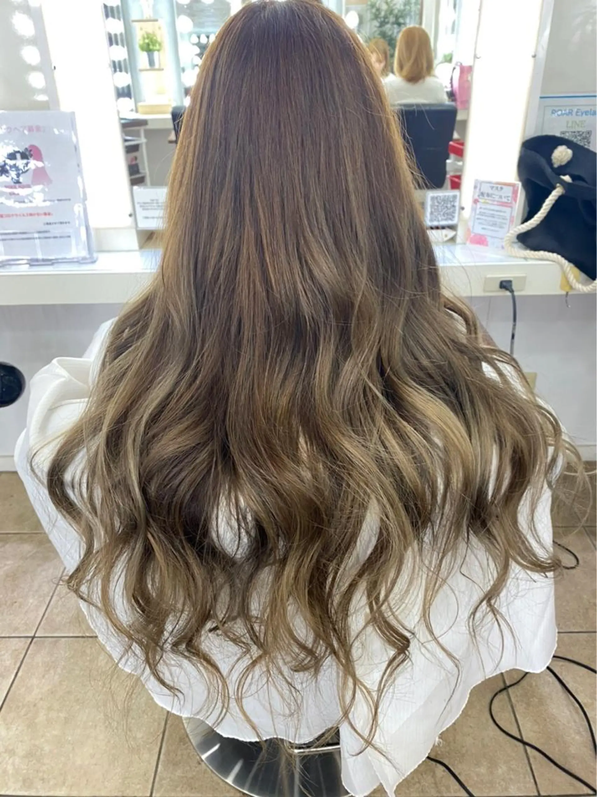 ロング 🐥こ ま🐥のヘアスタイル