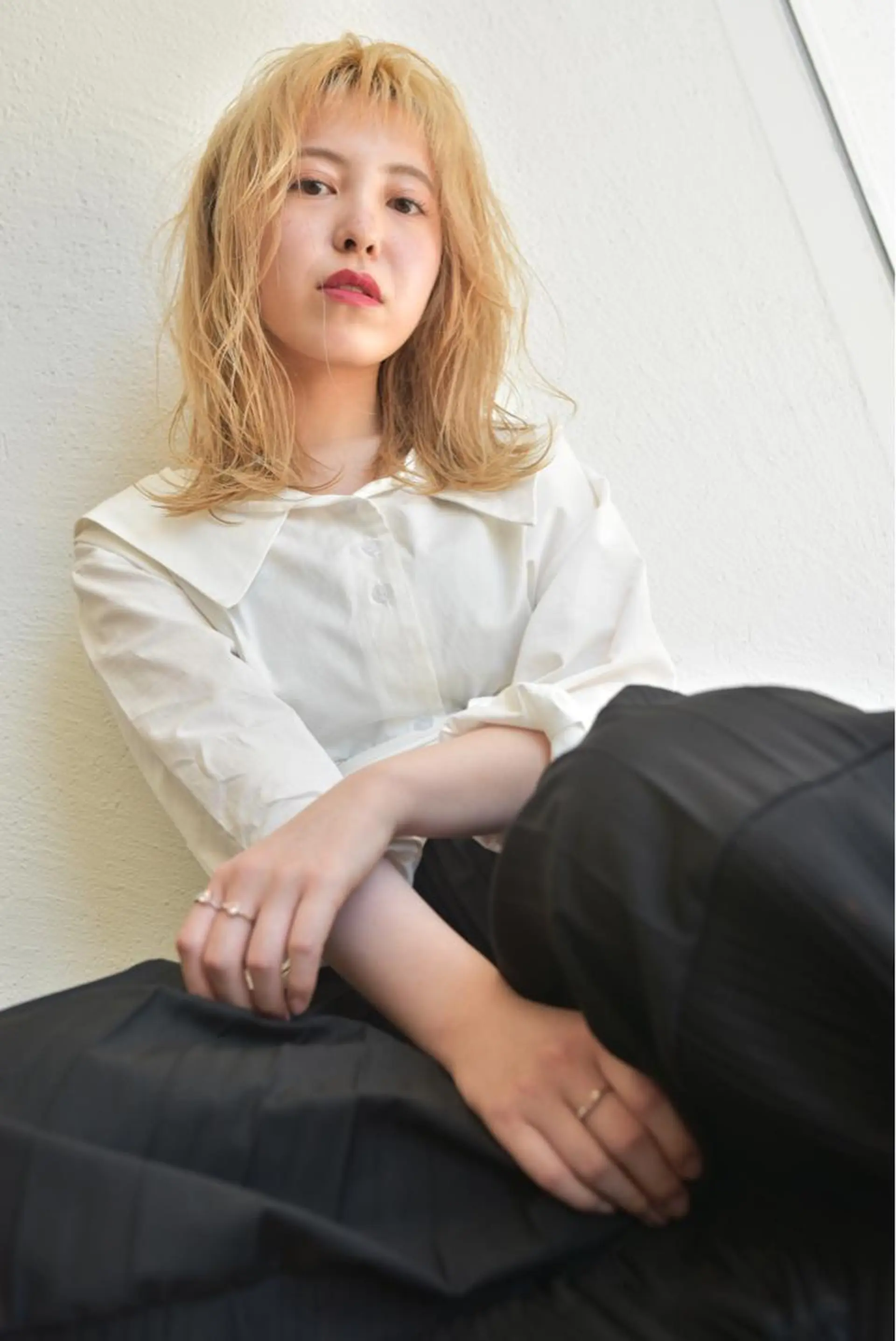 ミディアム 三田 豪のヘアスタイル