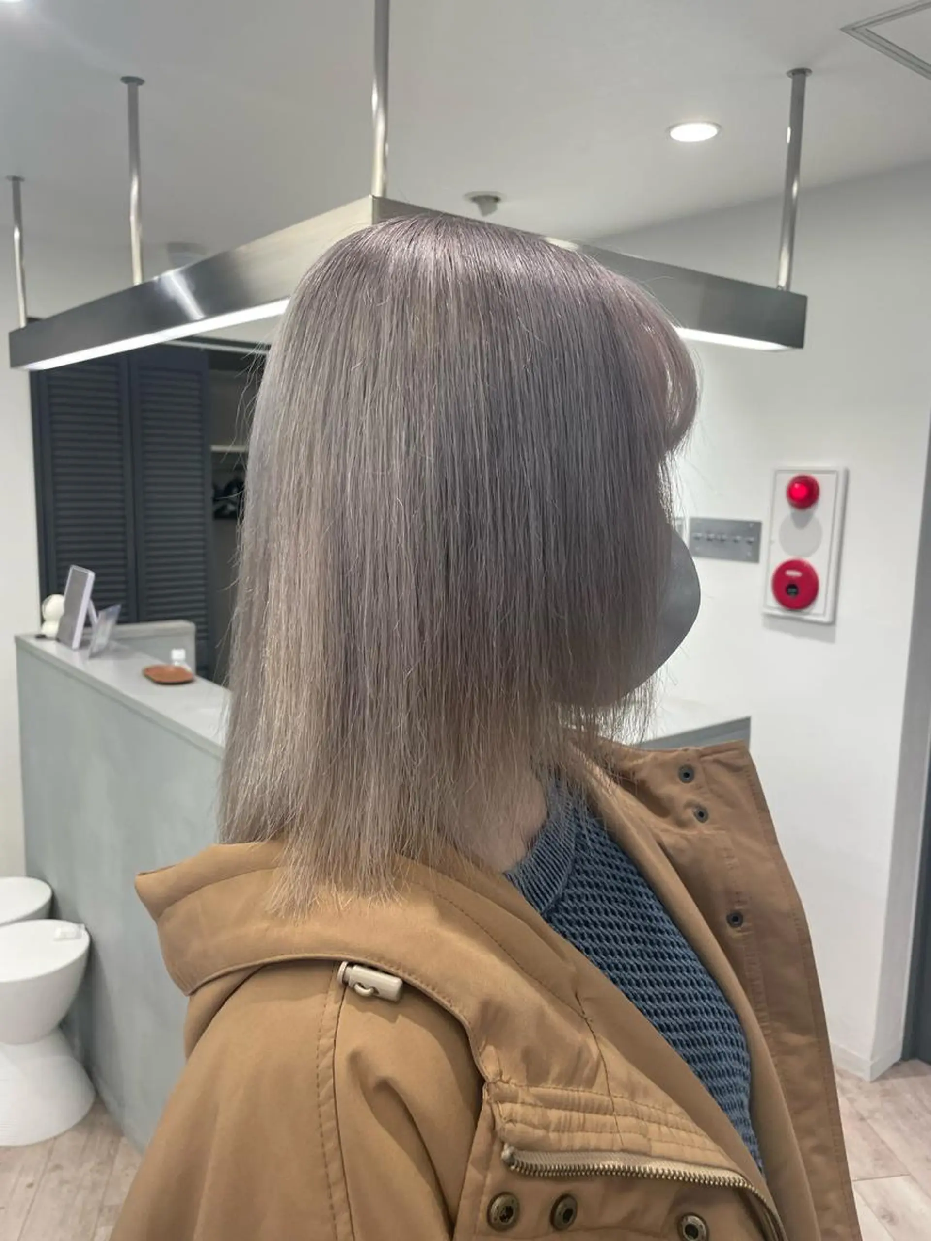 セミロング ヘアカラー トリートメント ♡似合わせハイトーン ♡maiのヘアスタイル