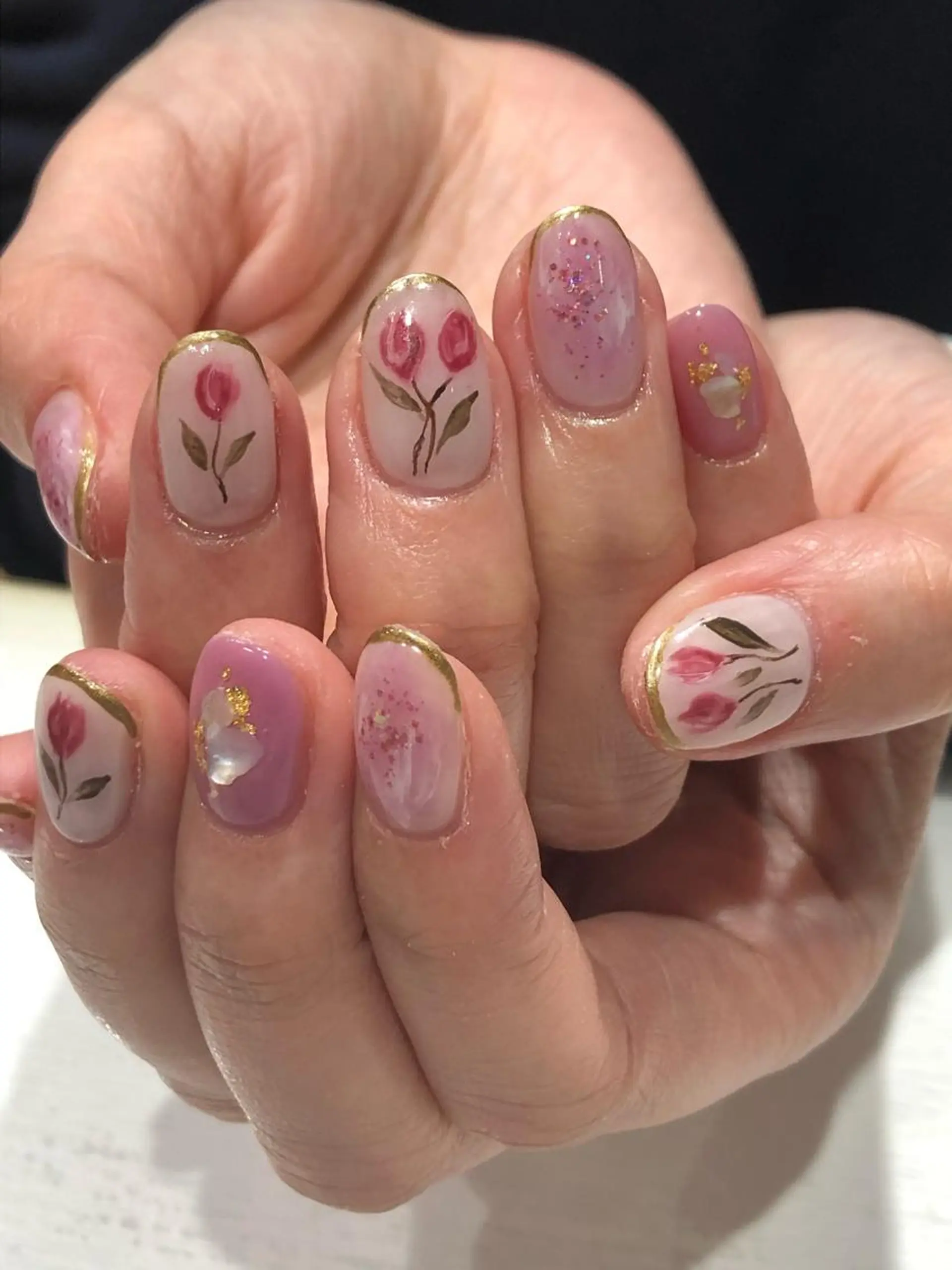 ネイル ハンドネイル Nest 三田のマツエク・マツパデザイン