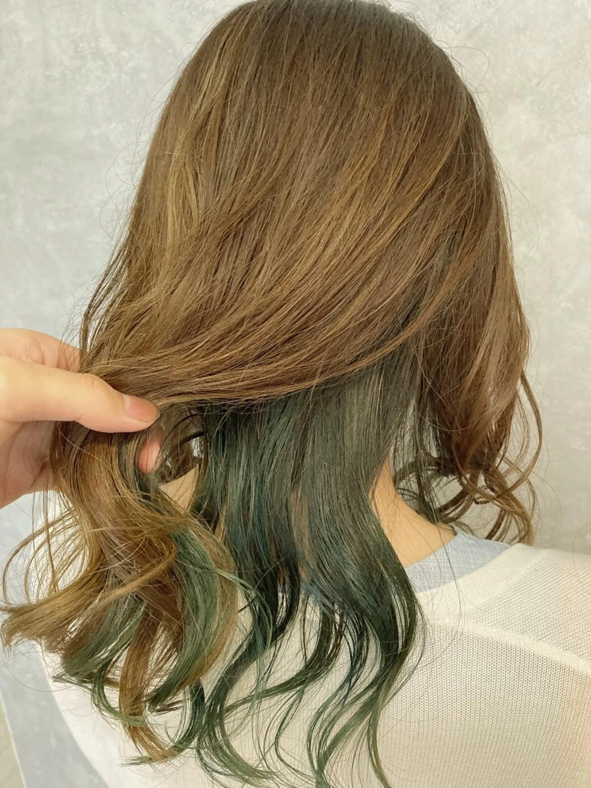 セミロング カラー 五月女 隼人のヘアスタイル