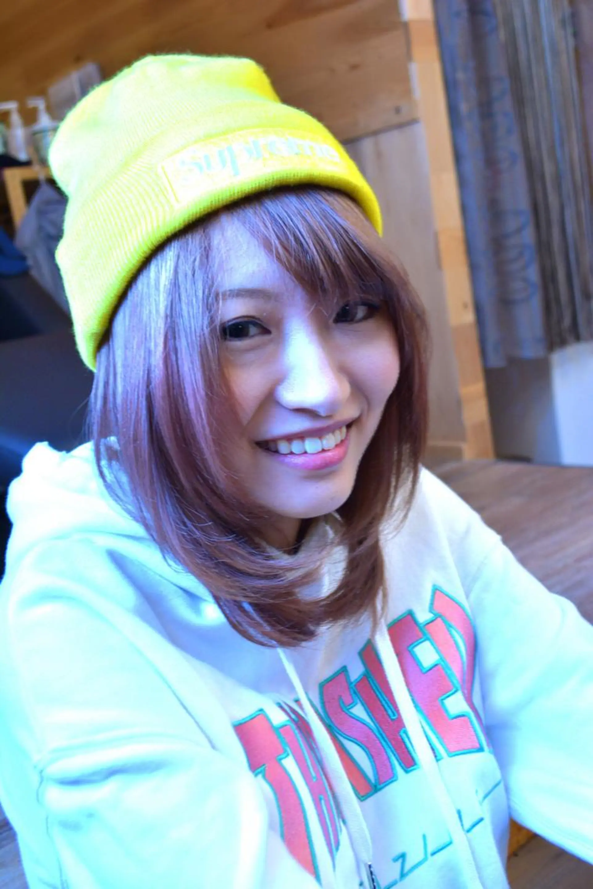 ミディアム カラー ヘアアレンジ ブリーチ ピンクカラー ハイレイヤー レイヤーカット カット ヘアカラー トリートメント belle chambreイブカのその他イメージ