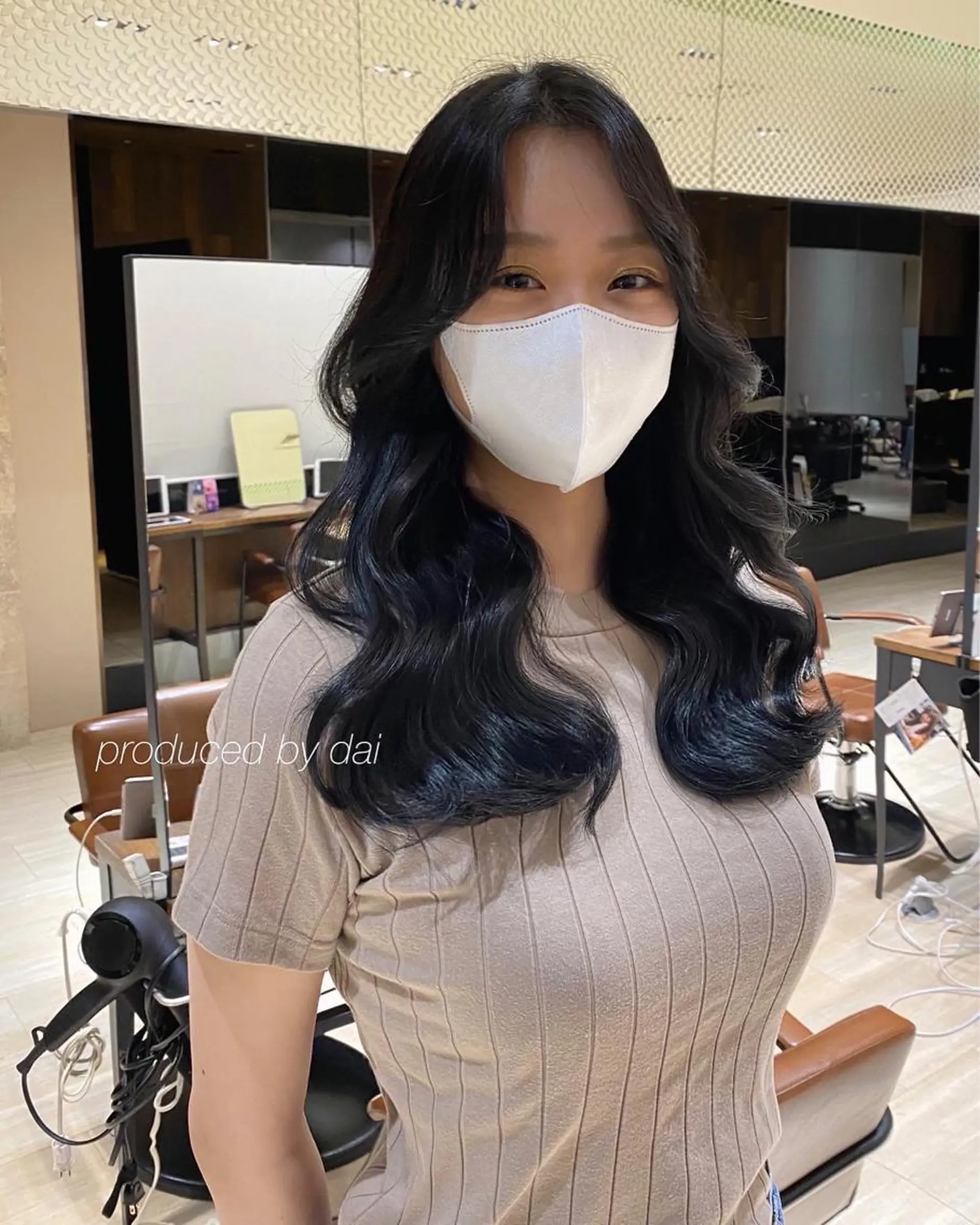 ロング カラー レイヤー/顔周り /透明感🩶高橋大のヘアスタイル