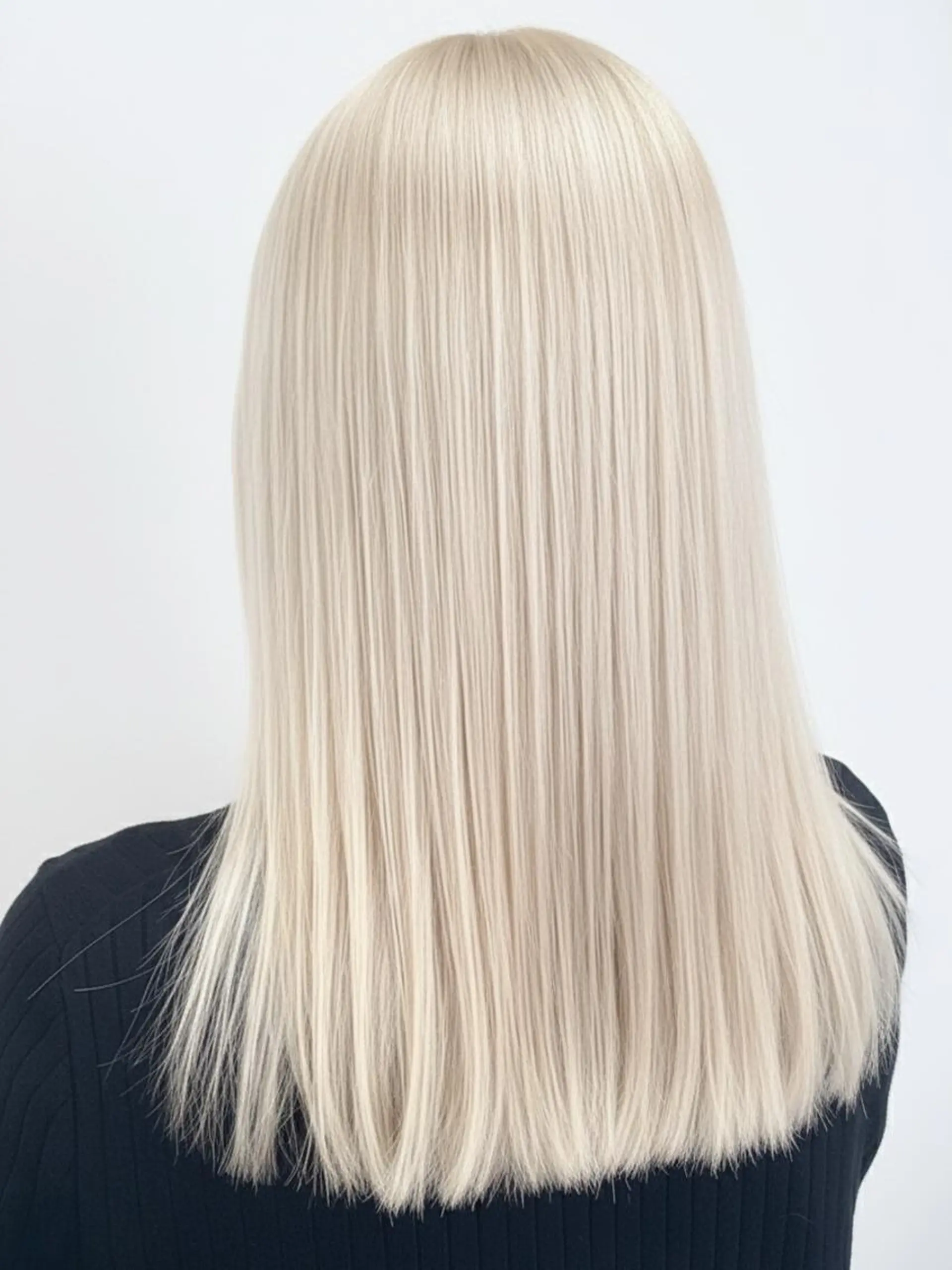 ミディアム ヘアカラー 松本/艶カラー/ ブリーチ/村岡 彩優のヘアスタイル