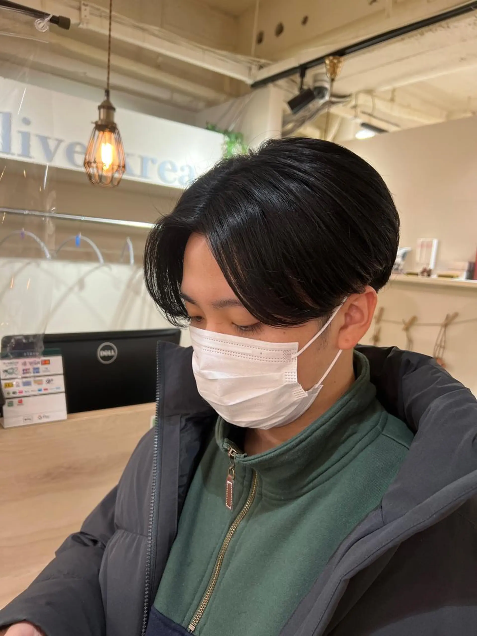 ショート パーマ メンズ センターパート カット ヘッドスパ メンズカットパーマ ✂️ JOYAのヘアスタイル