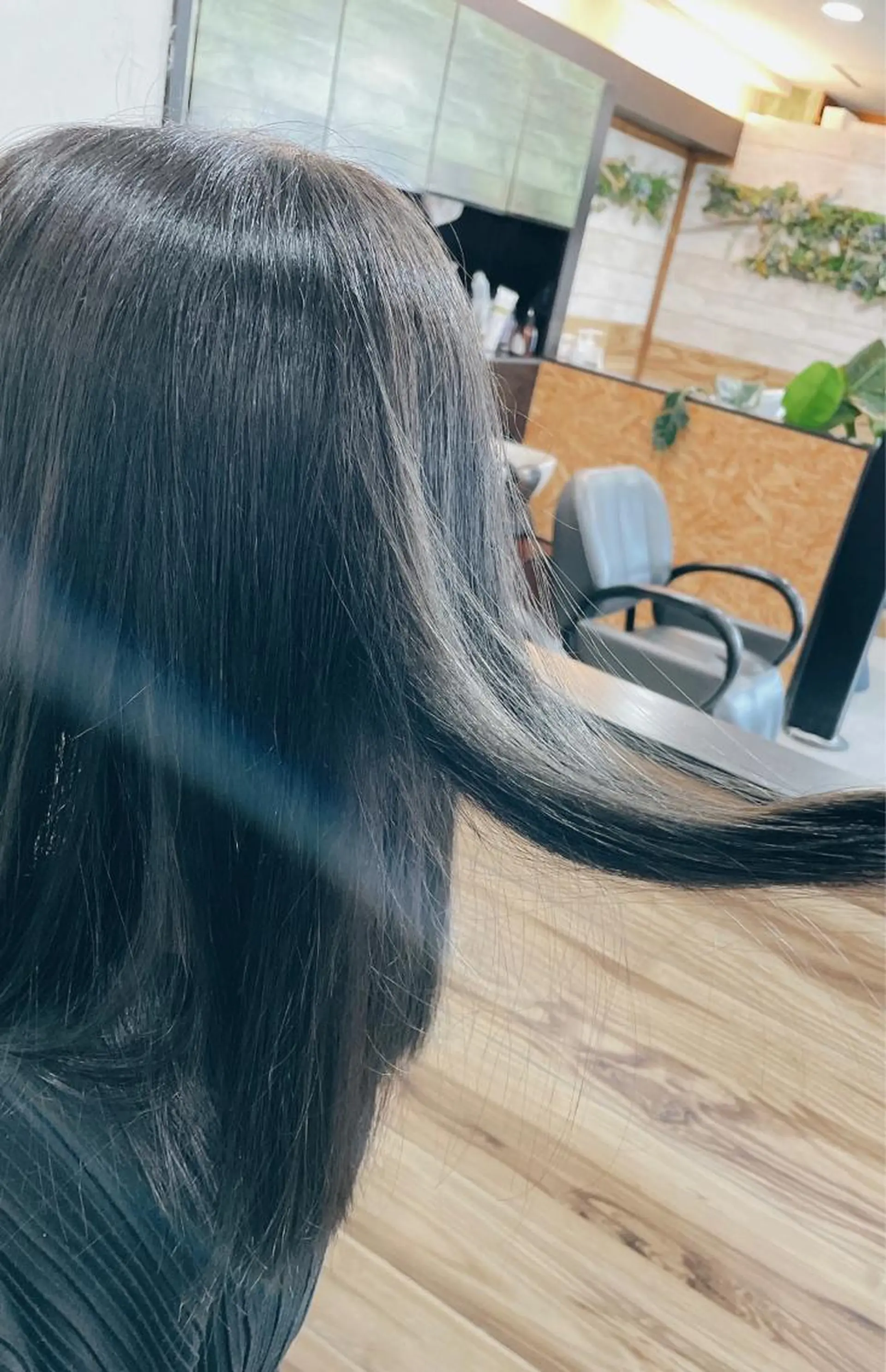 セミロング カラー ヘアカラー かんばら りょーいのヘアスタイル