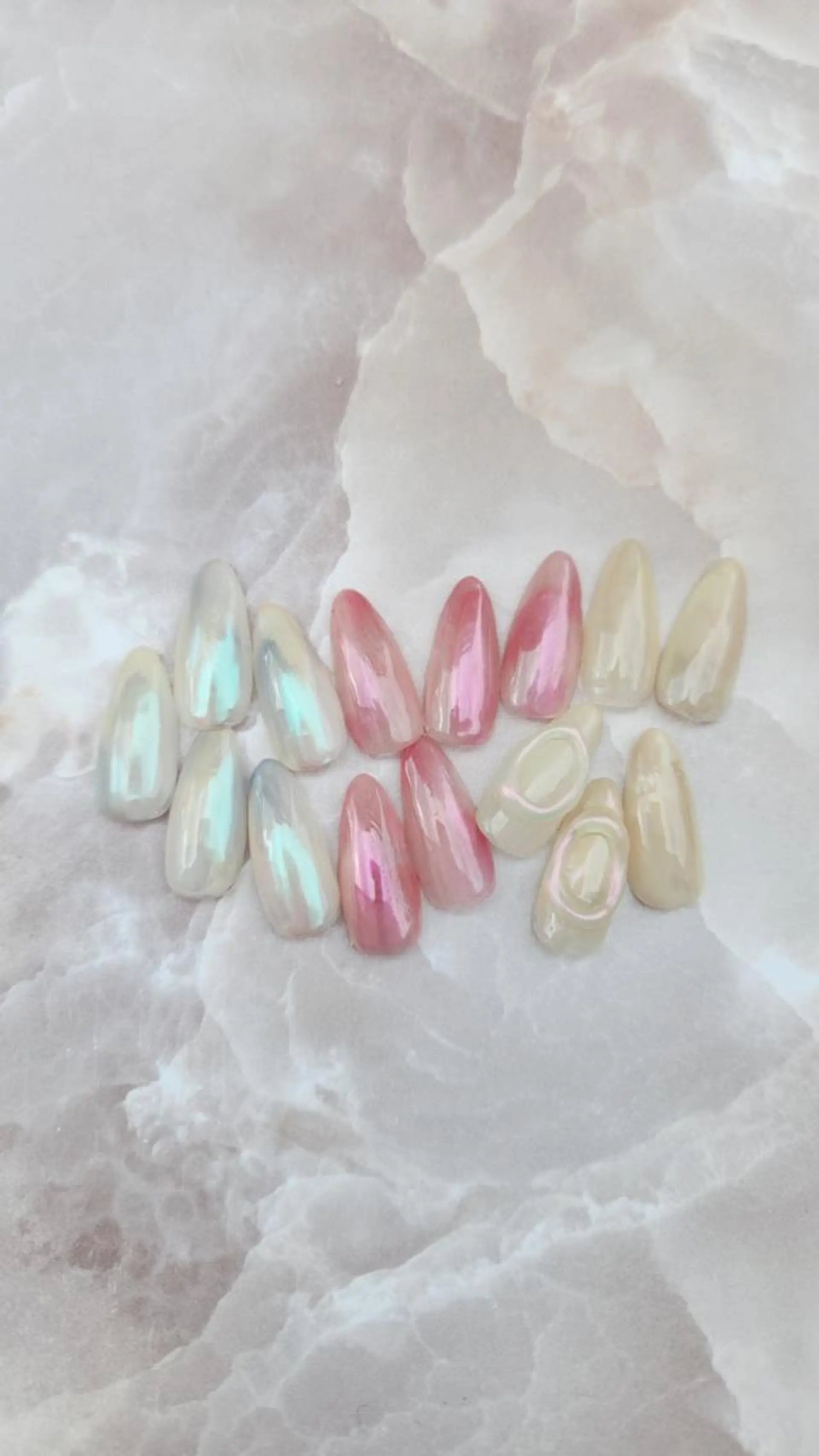 ネイル FIRST天神駅直結 jr　KAORU④のネイルデザイン