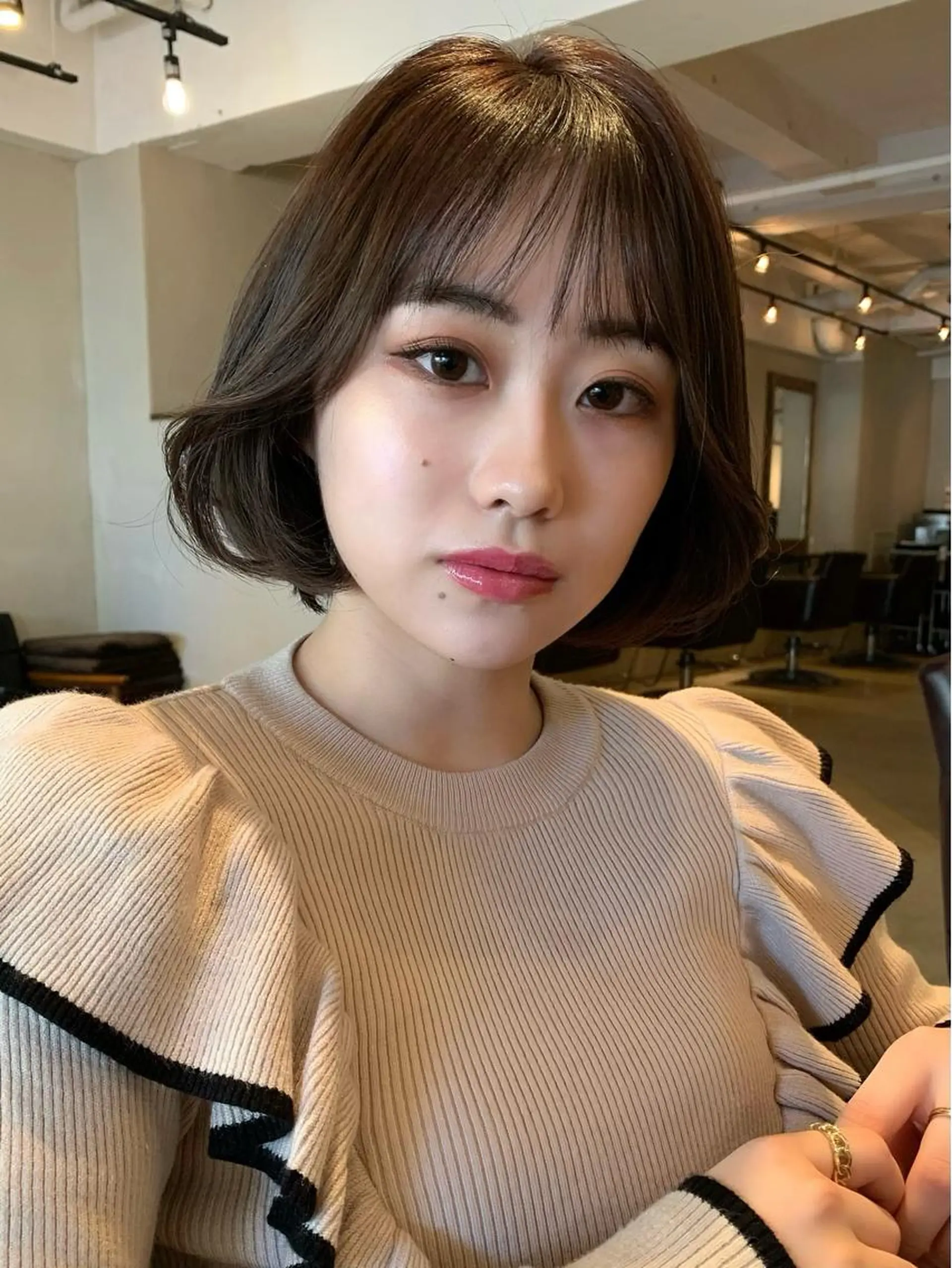 ショート カラー 透明感/オリーブ/ グレージュ/YUKAのヘアスタイル