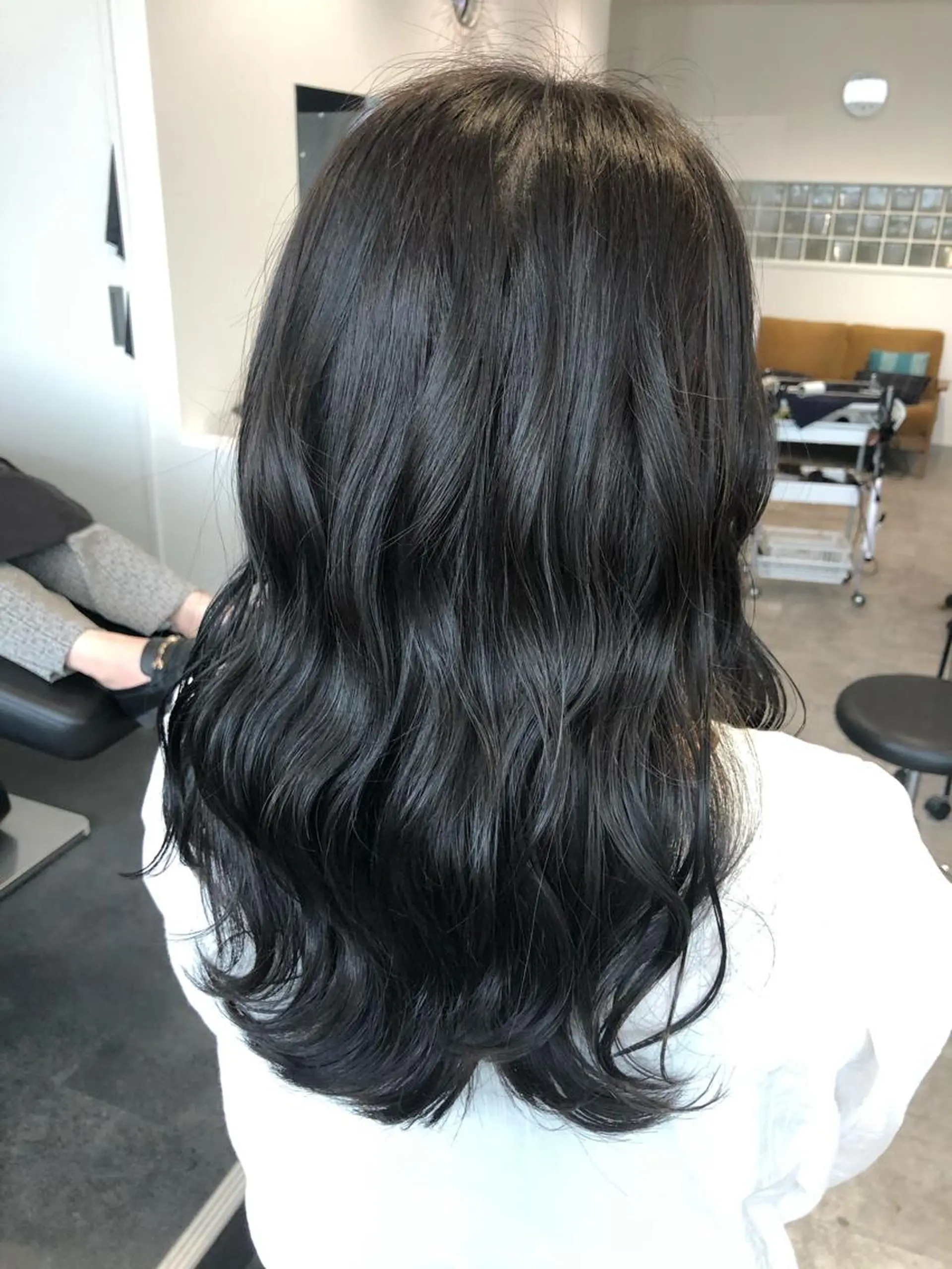 ロング カラー 黒髪 ブルーカラー ブルーブラック 京都美容師 塩のヘアスタイル