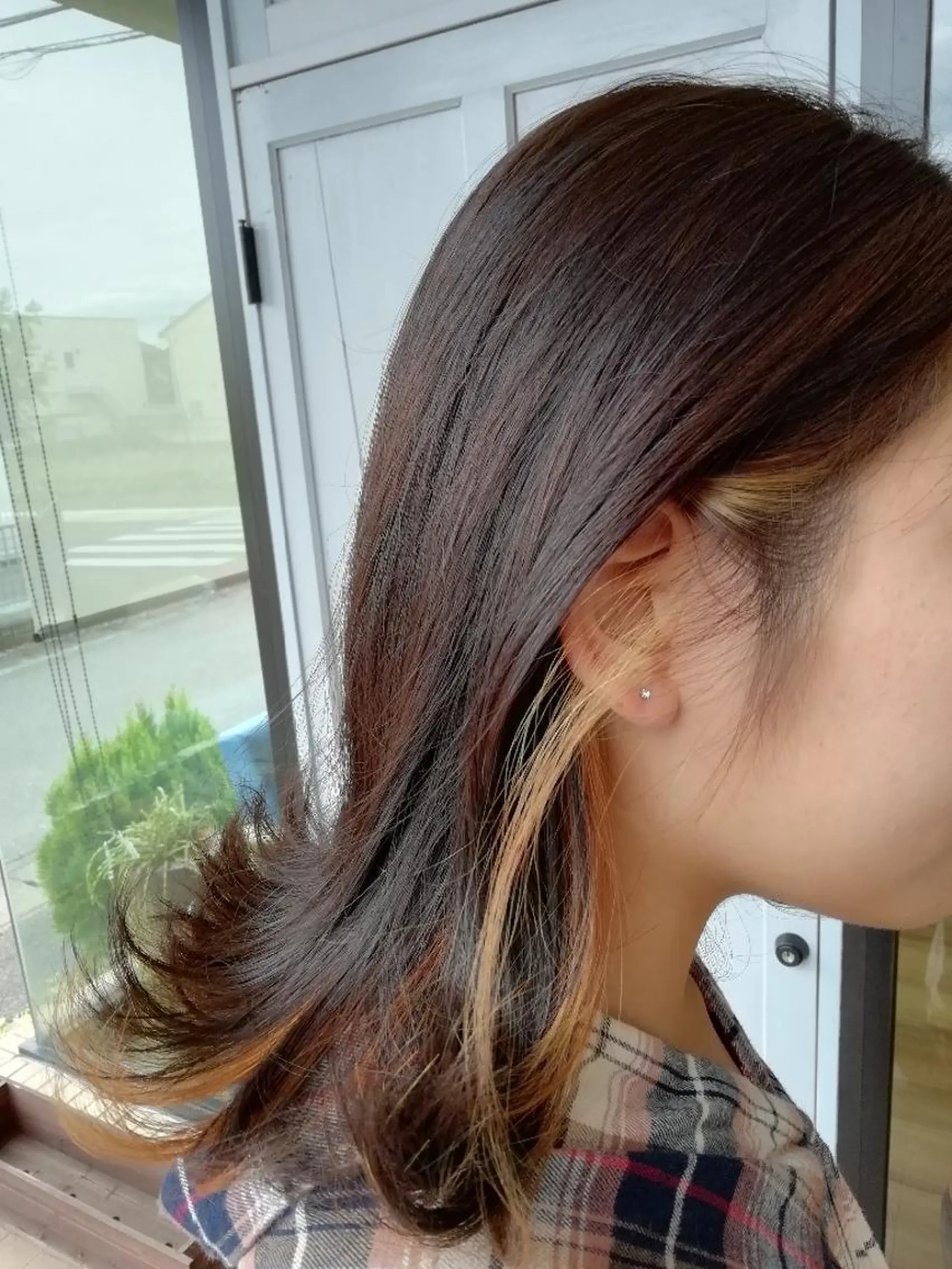 カラー 堀 望美のヘアスタイル