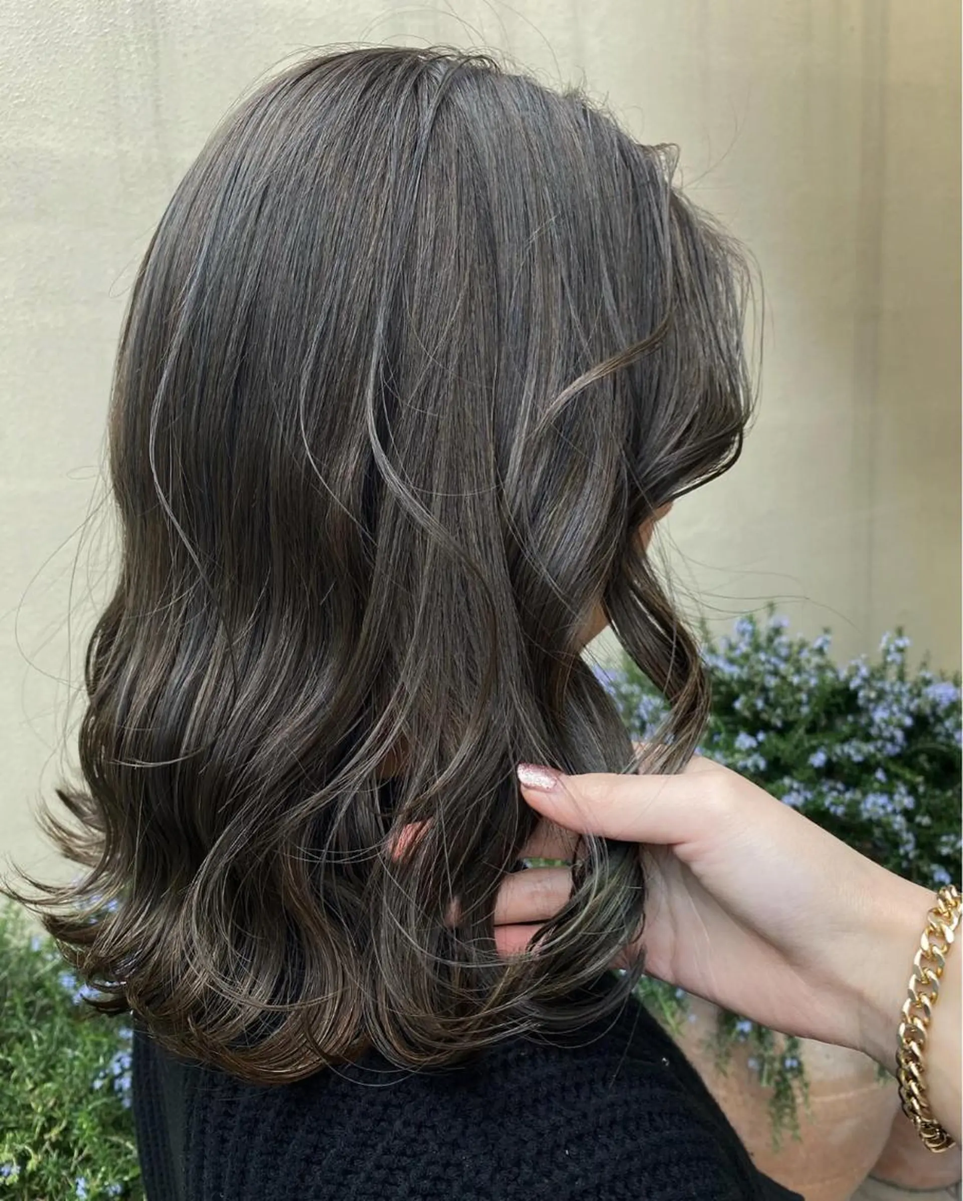 ミディアム カラー カット ヘアカラー トリートメント 丸山 史香のヘアスタイル