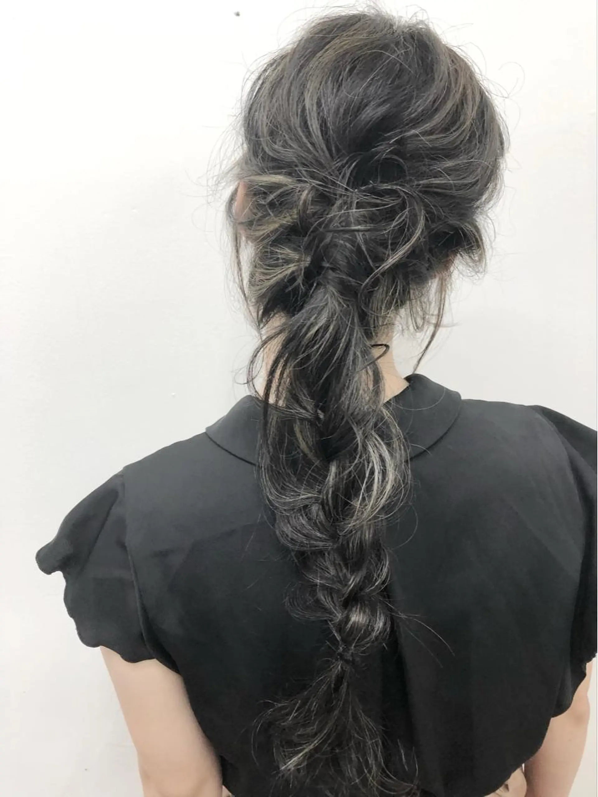 セミロング ✨艶感/透け感✨Sherry所属・艶髪/ハイトーン Sherryのヘアスタイル