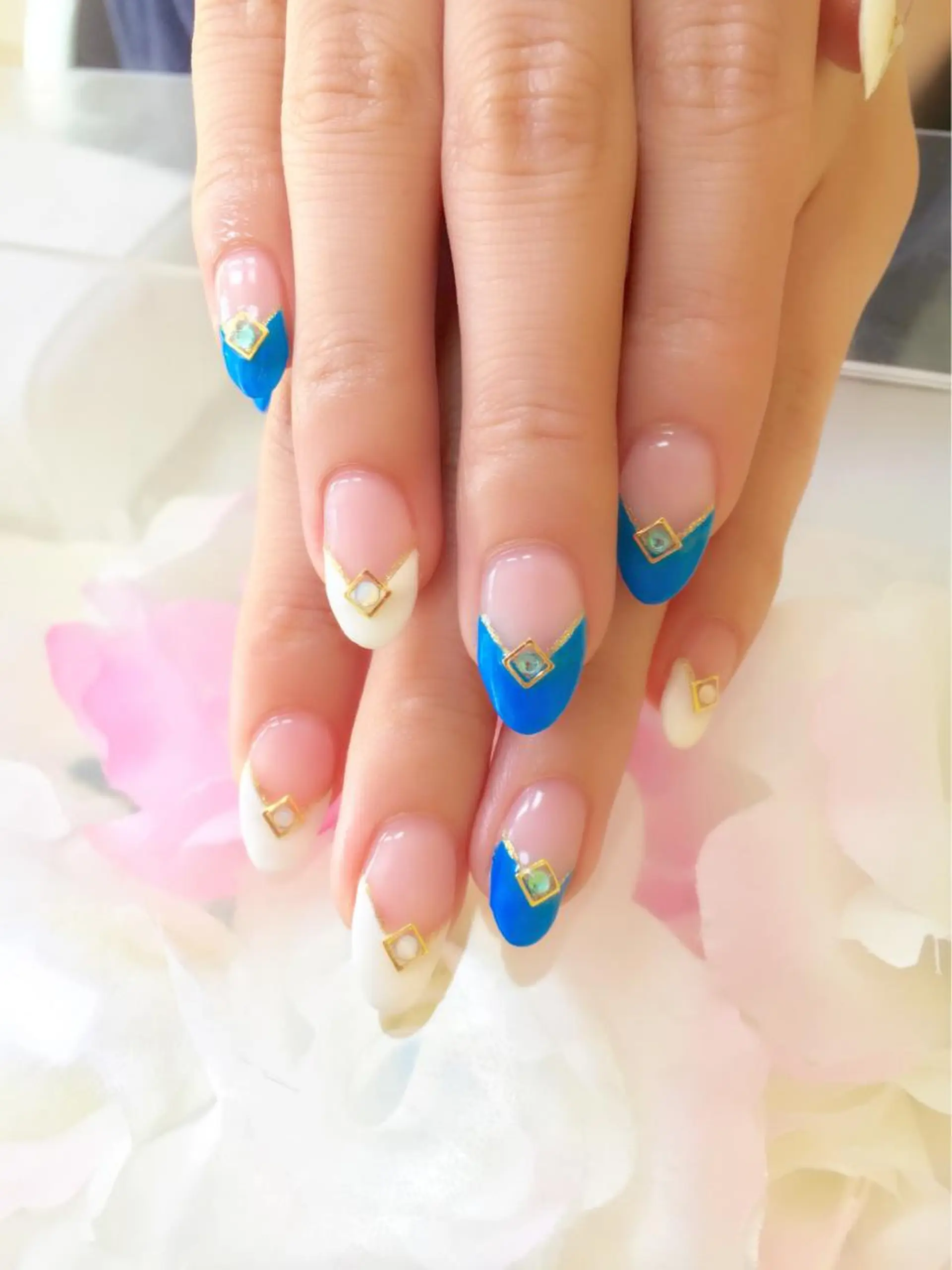 ネイル ジェルネイル clover nailのネイルデザイン