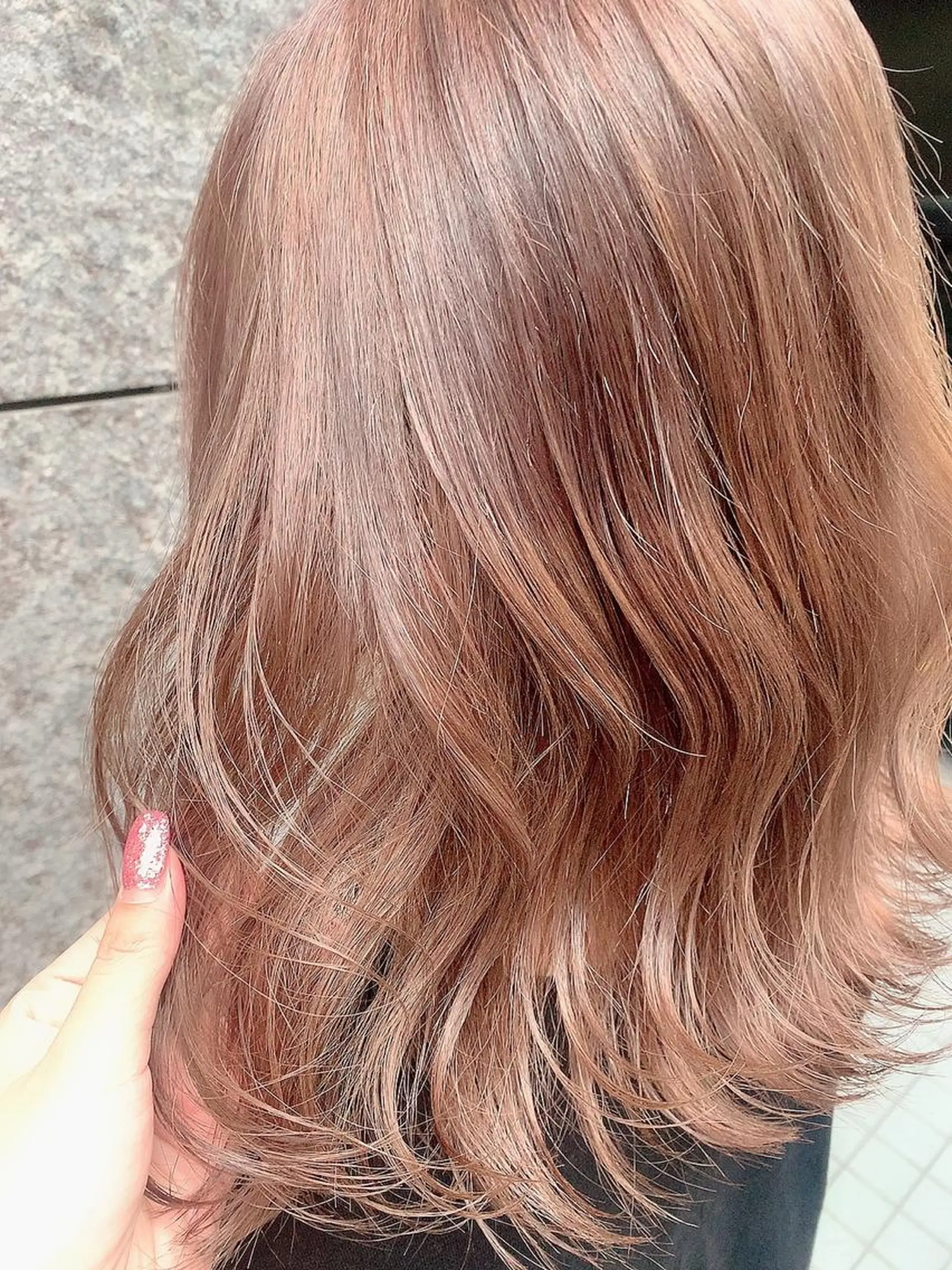 ミディアム 水田 希のヘアスタイル