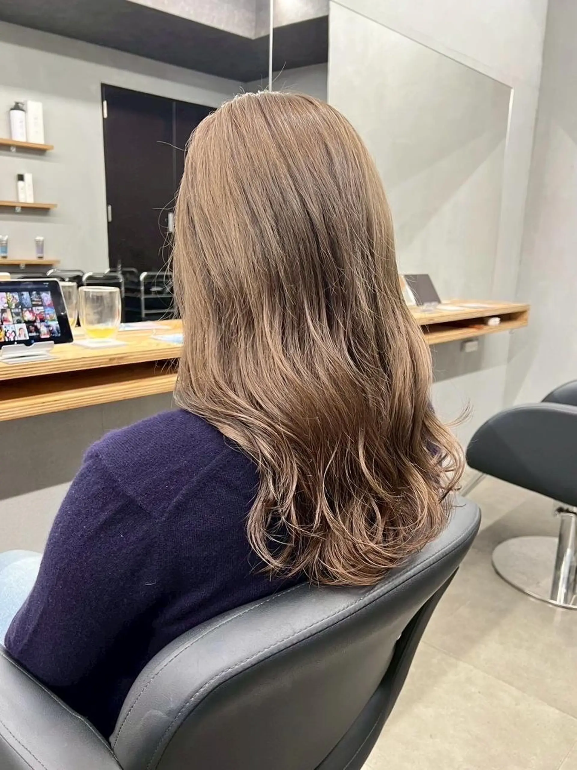 ロング N 【エヌ】のヘアスタイル