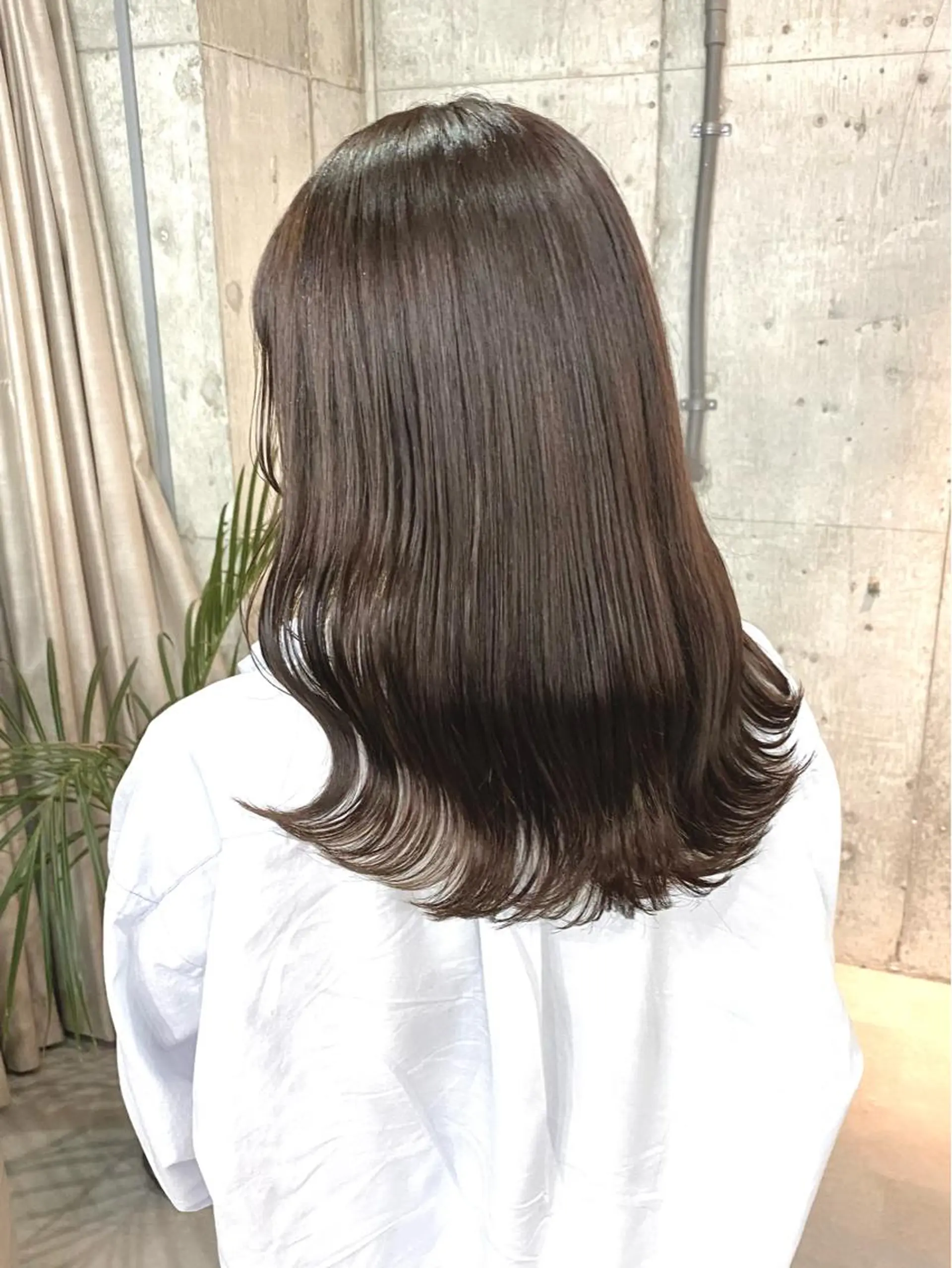 セミロング カラー ヘアアレンジ ヘアカラー 切りっぱなしボブ/ デザインカラー店長のヘアスタイル