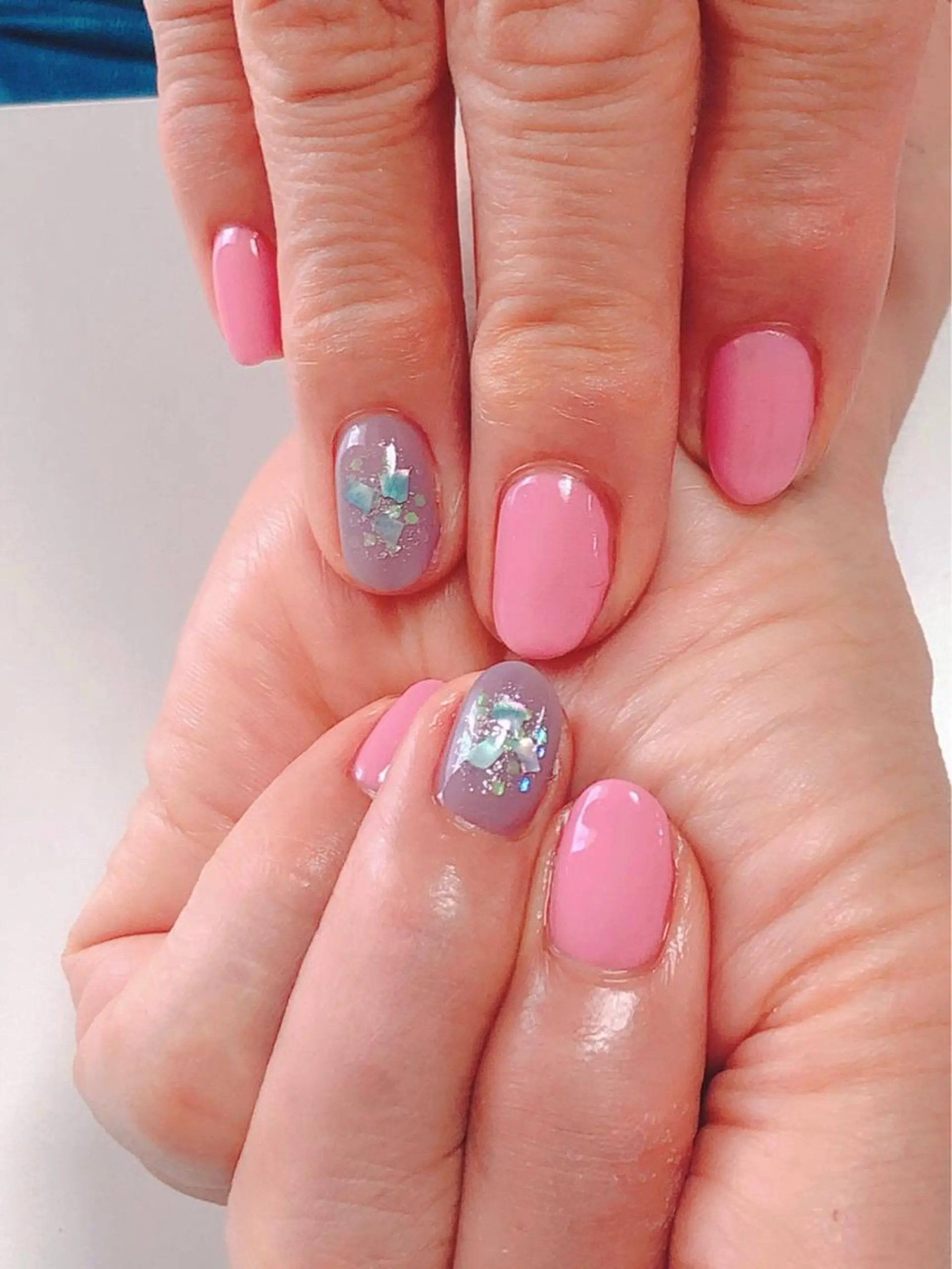 ネイル アートネイル 長さ出し フットネイル グリーン ニュアンスネイル Lily Roseスタッフ一同のマツエク・マツパデザイン