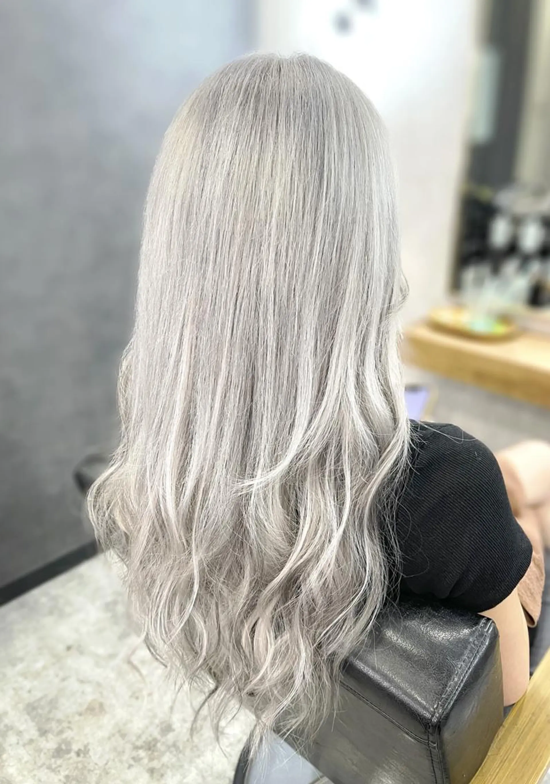 ロング ヘアカラー エクステ 💭高品質、最上級 シールエクステ💭のヘアスタイル