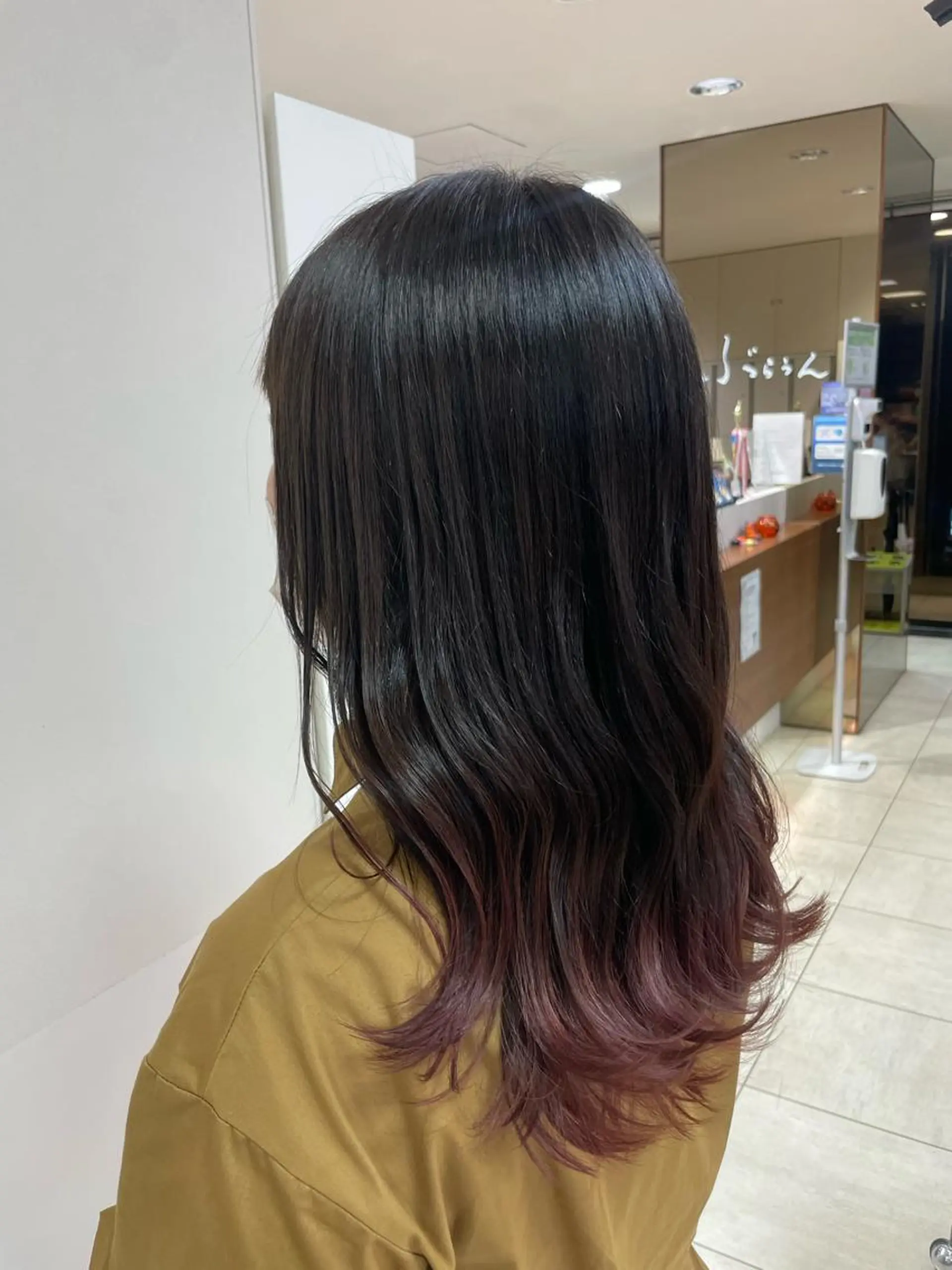 ロング カラー ヘアアレンジ カット ヘアカラー 【Sweep】おじま のぞみのヘアスタイル