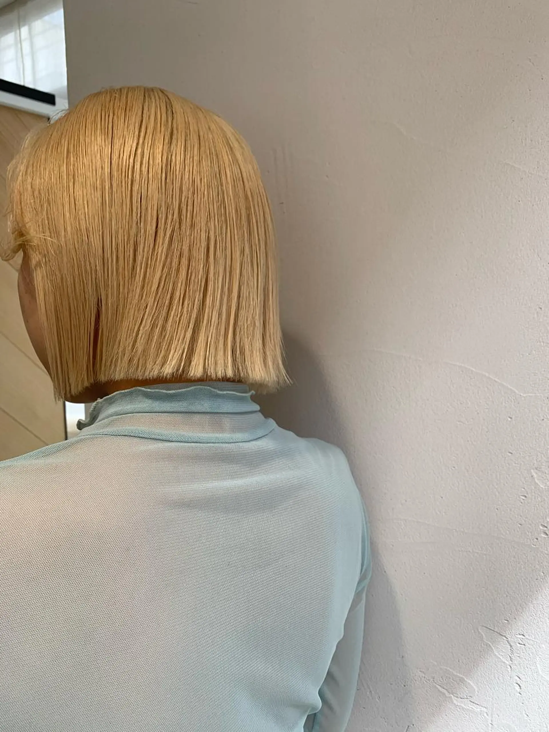 ミディアム 切りっぱなしボブ ボブ 顔周りレイヤー 🎀マリノのヘアスタイル