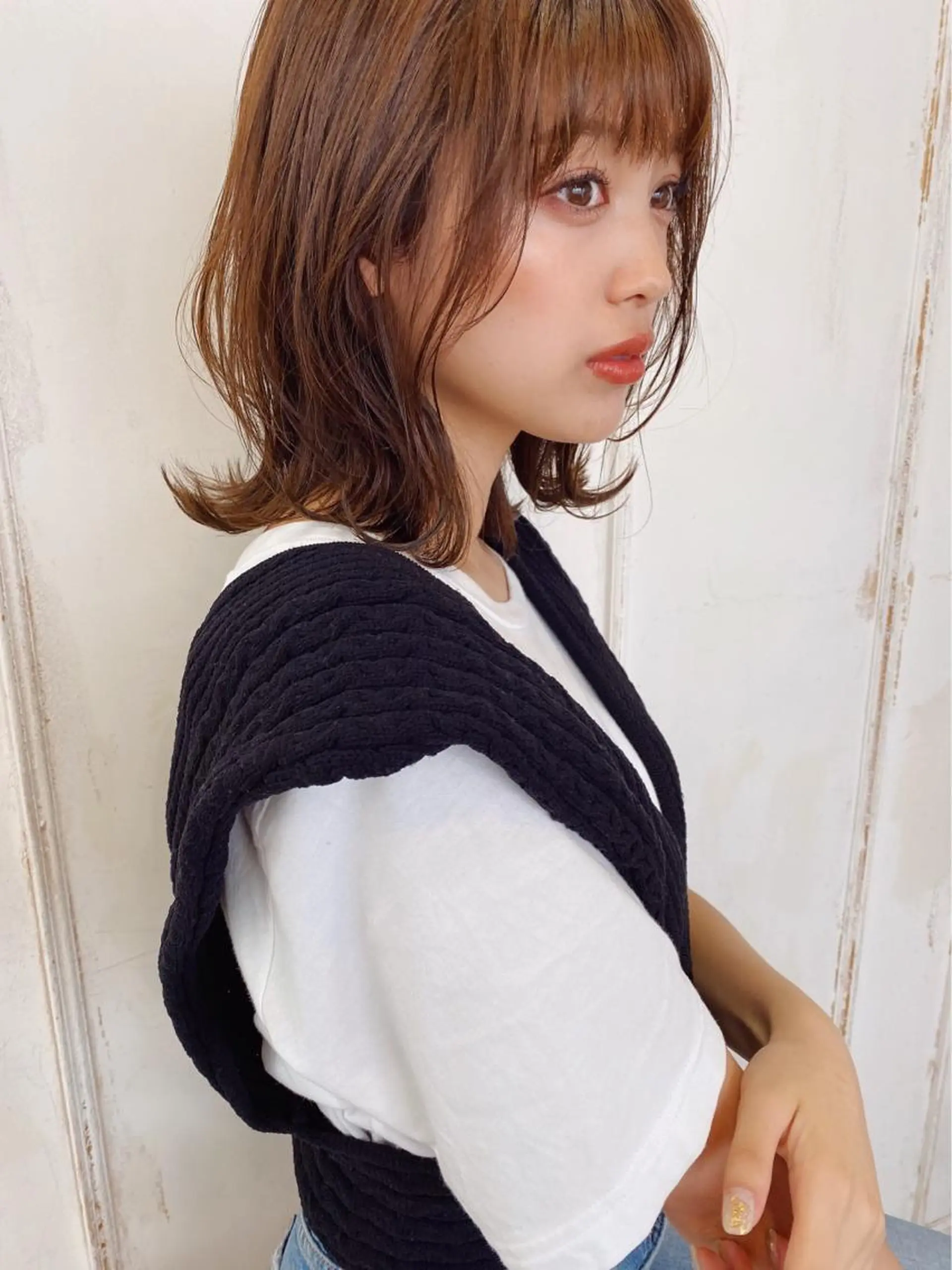 ミディアム ウルフカット 鎌倉 彩のヘアスタイル