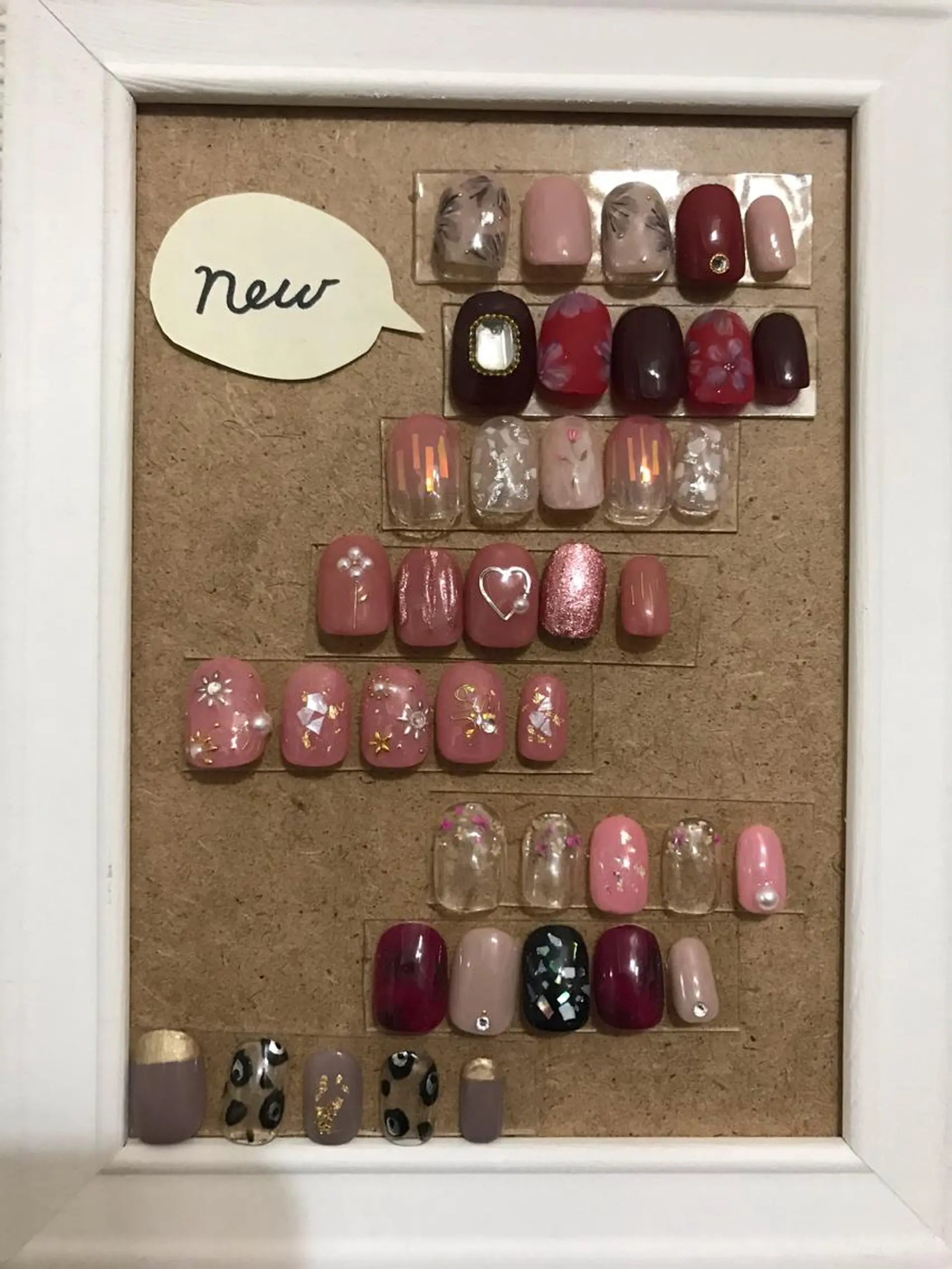 ネイル ハンドネイル ENSIA エンシアのネイルデザイン