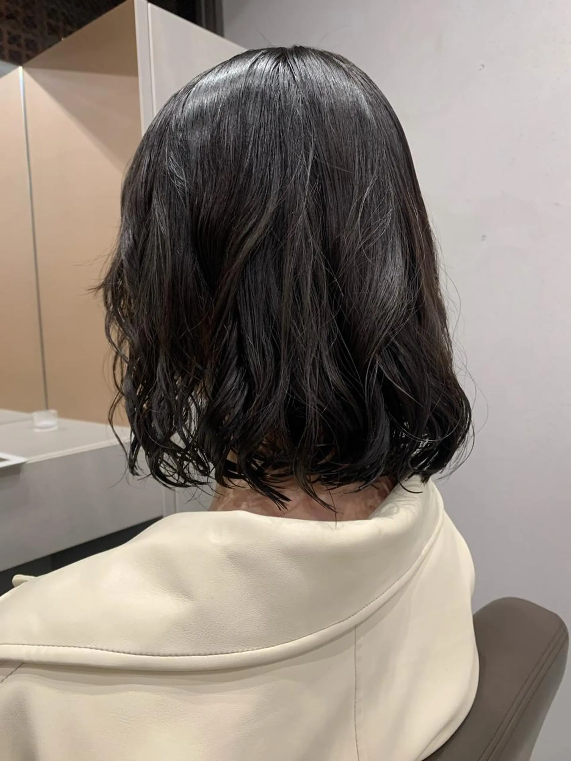 ミディアム パーマ ボブパーマコテ巻き風 パーマNo1深江秀平のヘアスタイル