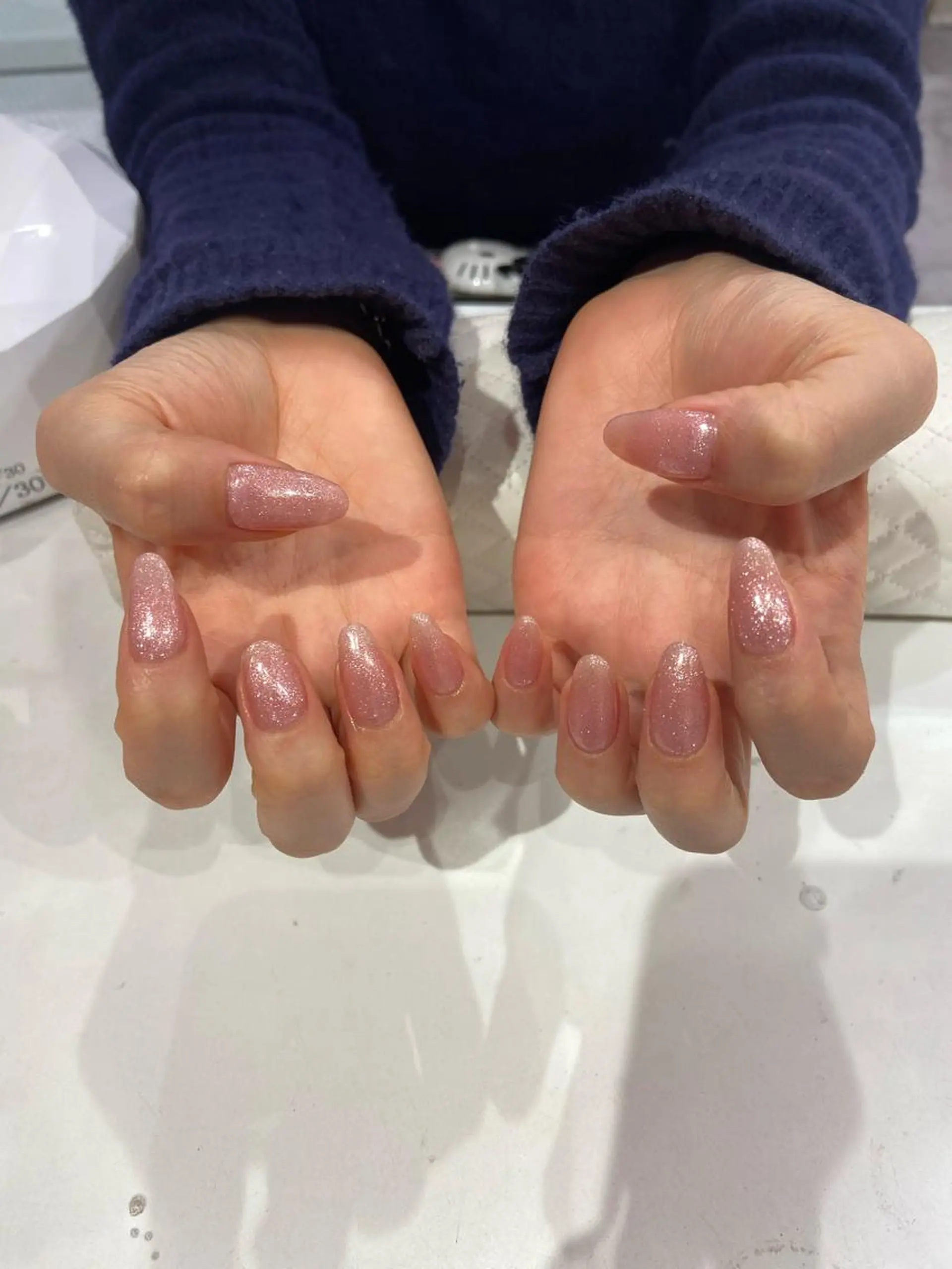 ネイル キラキラネイル ラメ(グリッター) ピンク SHELL TOKYO所属・SHELLTOKYO idaのネイルデザイン