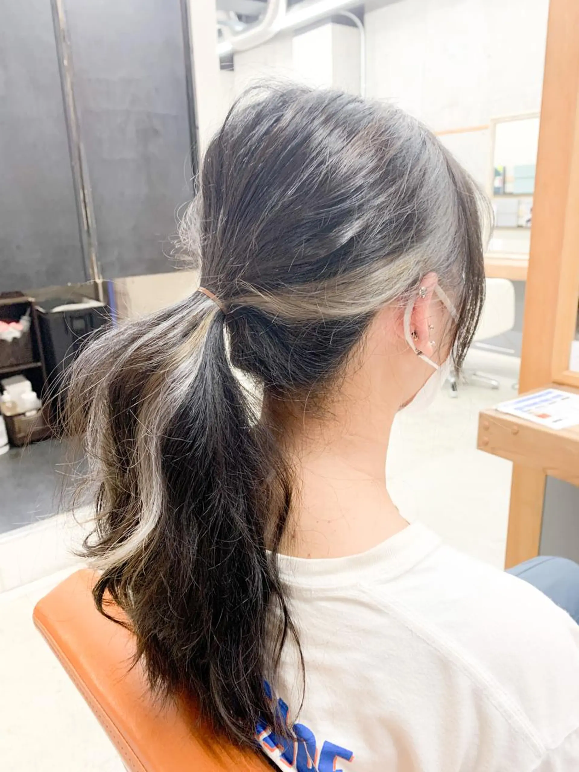 ロング カラー ヘアアレンジ バレイヤージュ 斜めバング レイヤーカット 似合わせカット オン眉 ヘアカラー 角床直哉 カラーカットNO 1のヘアスタイル