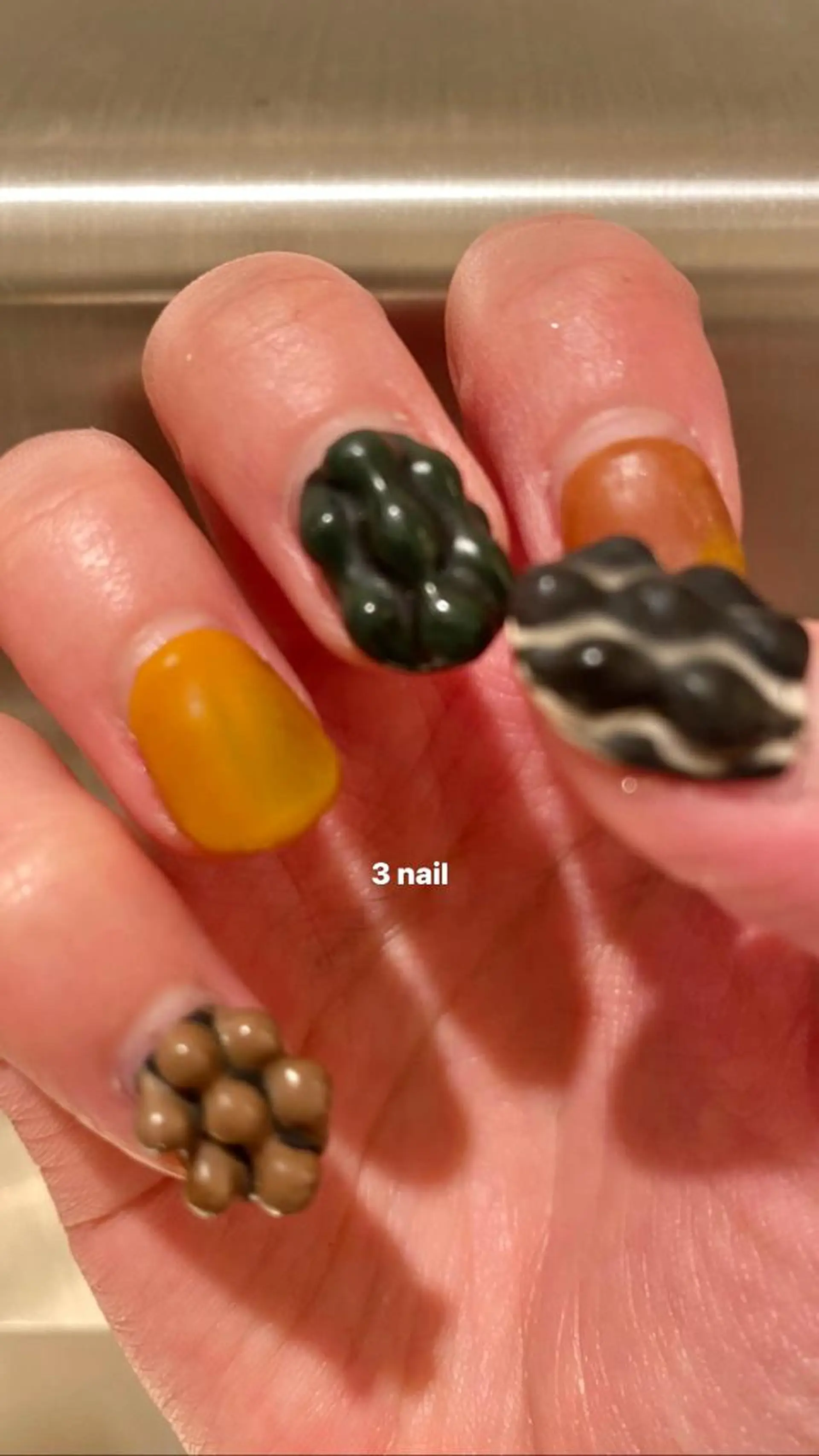 ネイル niconail 千歳烏山店所属・niconail 🧣ayu 📍烏山のネイルデザイン