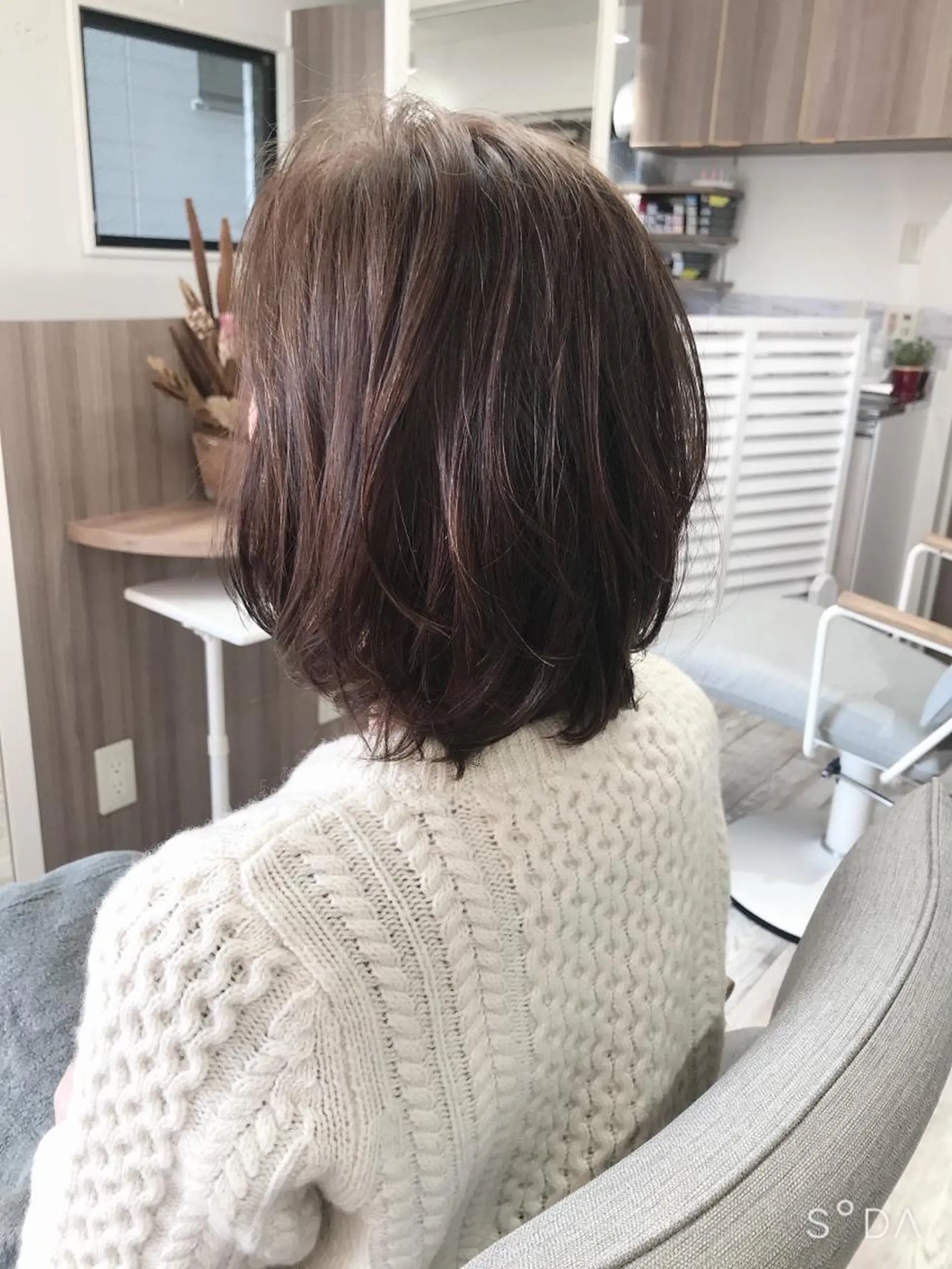 ミディアム カット ヘアカラー ミルミー美容室所属・🦄💒💓齎藤 七海子🦄💒💓のマツエク・マツパデザイン