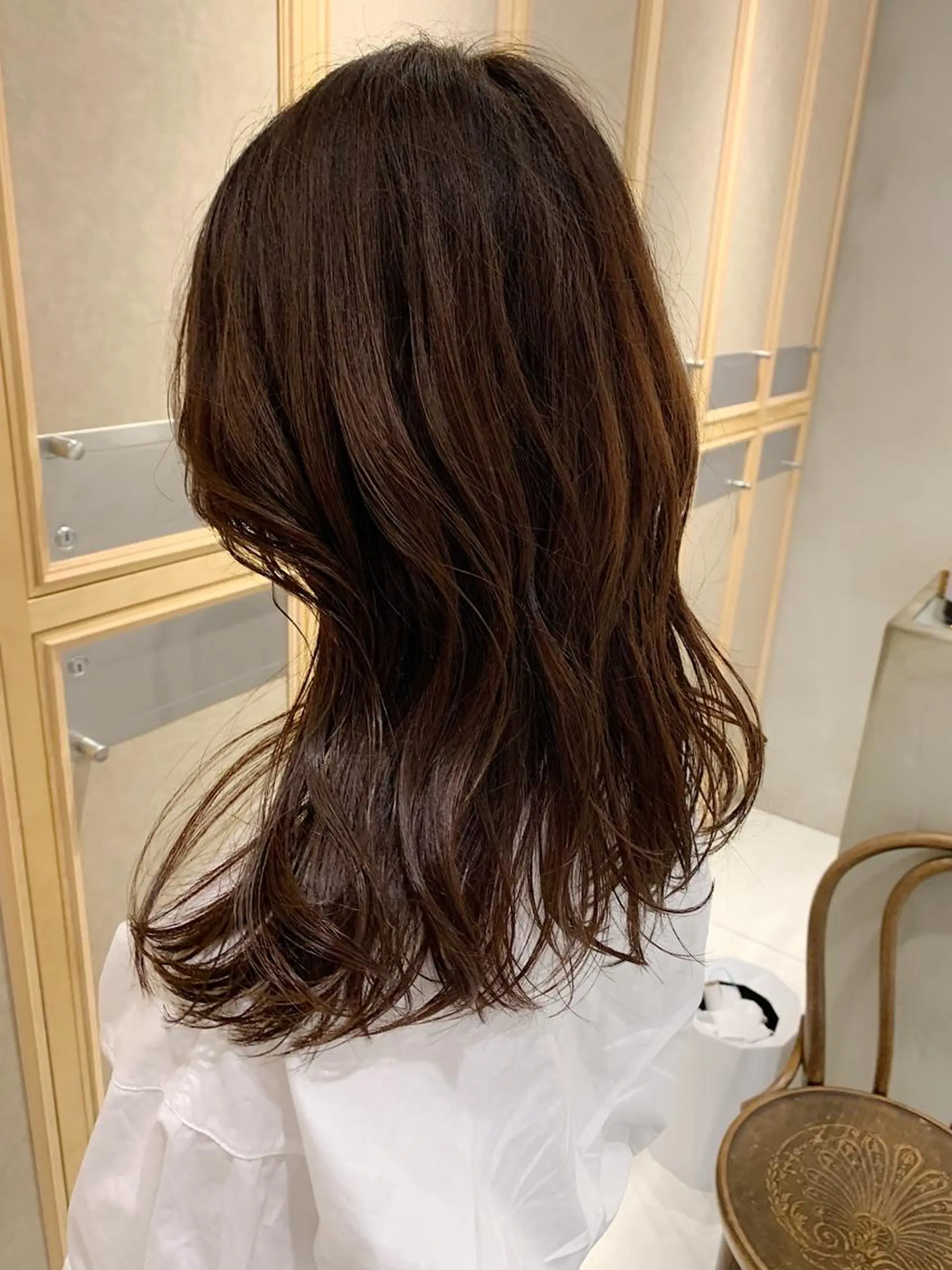 セミロング カラー ブラウンカラー TENELE所属・チバ タクミのヘアスタイル
