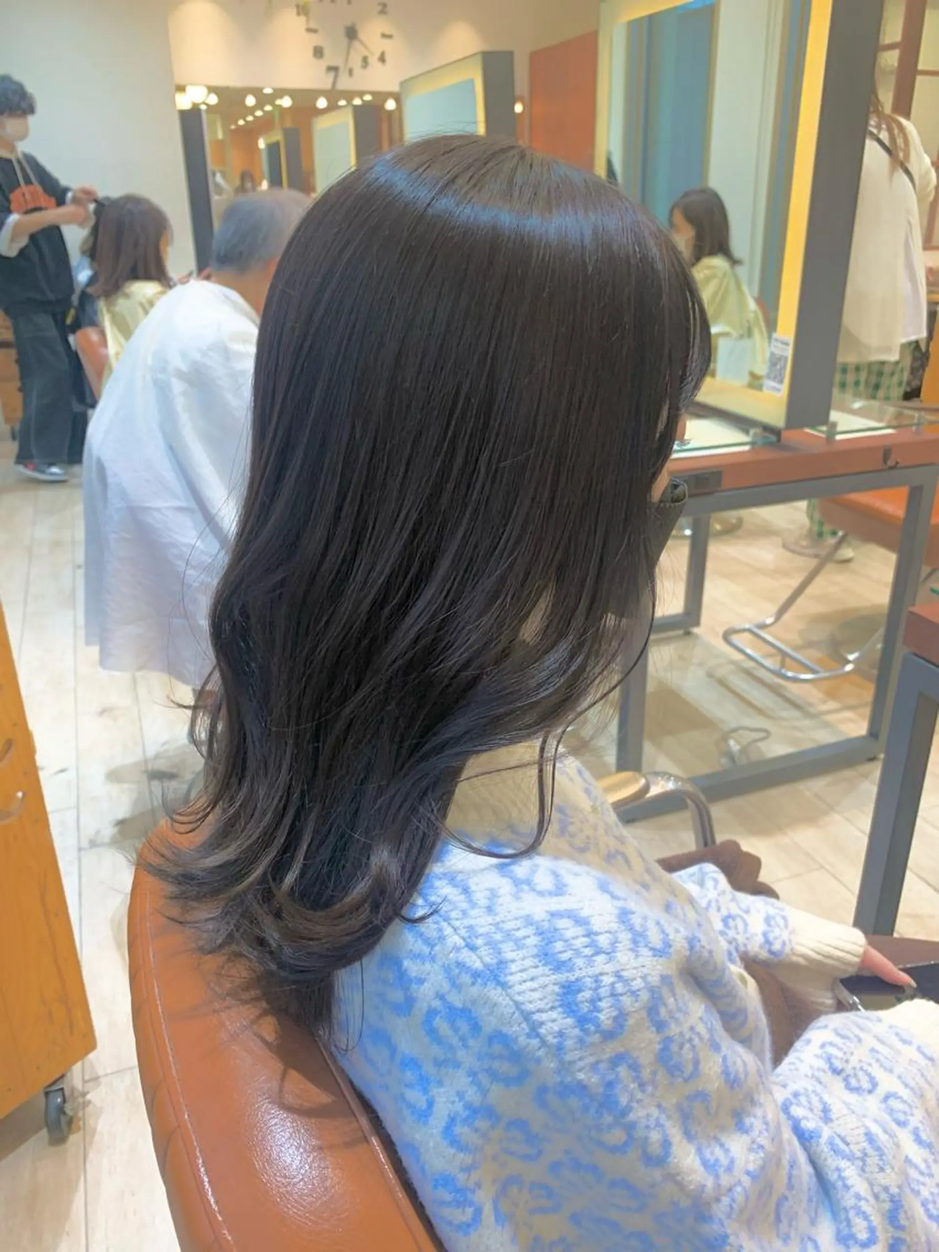 セミロング トリートメント SALOWIN 銀座一丁目店所属・髪質改善/縮毛矯正 🎀小林 唯 🎀のヘアスタイル