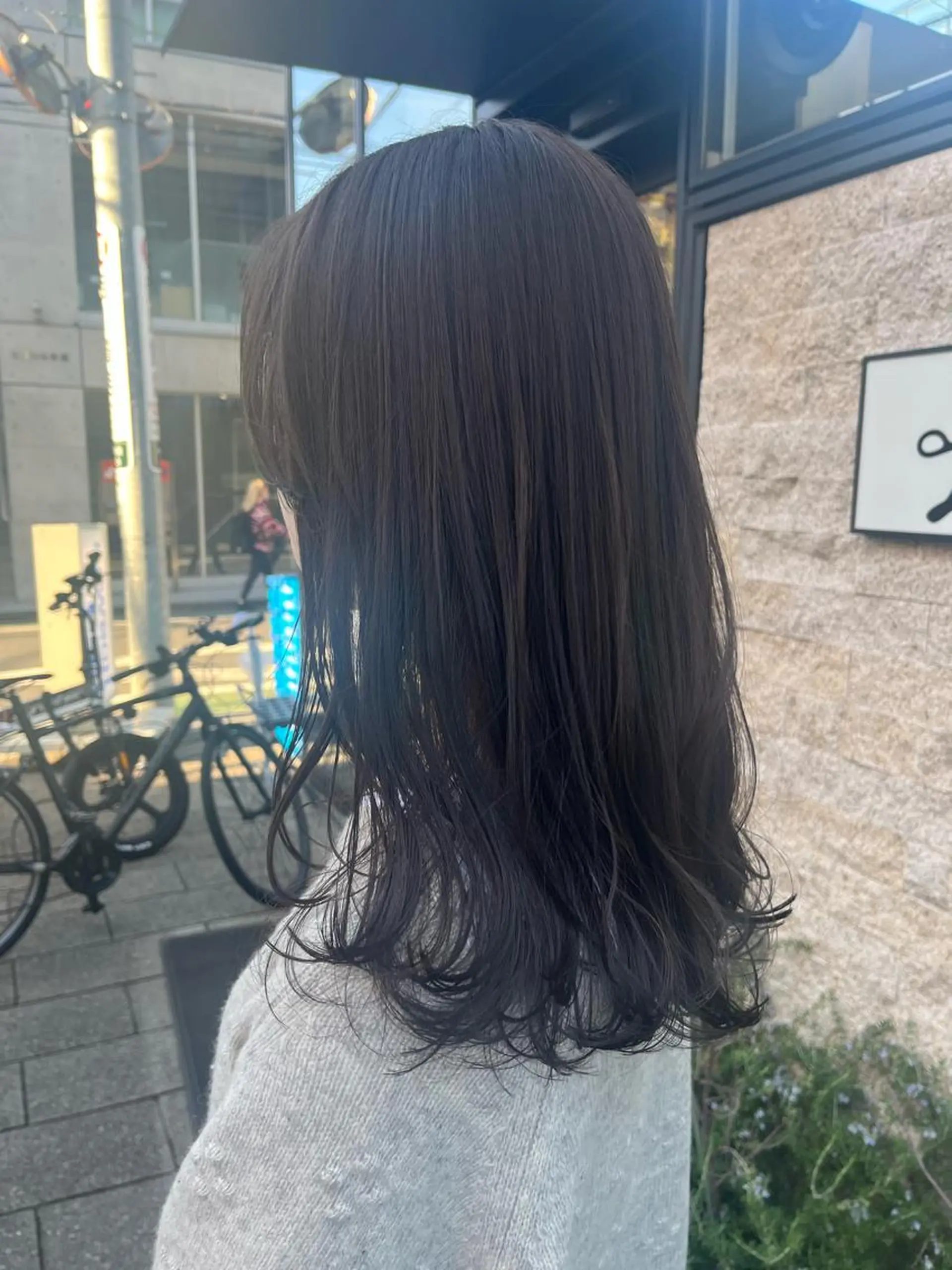 ミディアム カラー アッシュ ミント カット ヘアカラー トリートメント ✨透明感カラー✨ 🦖佐々木未来🦕のヘアスタイル