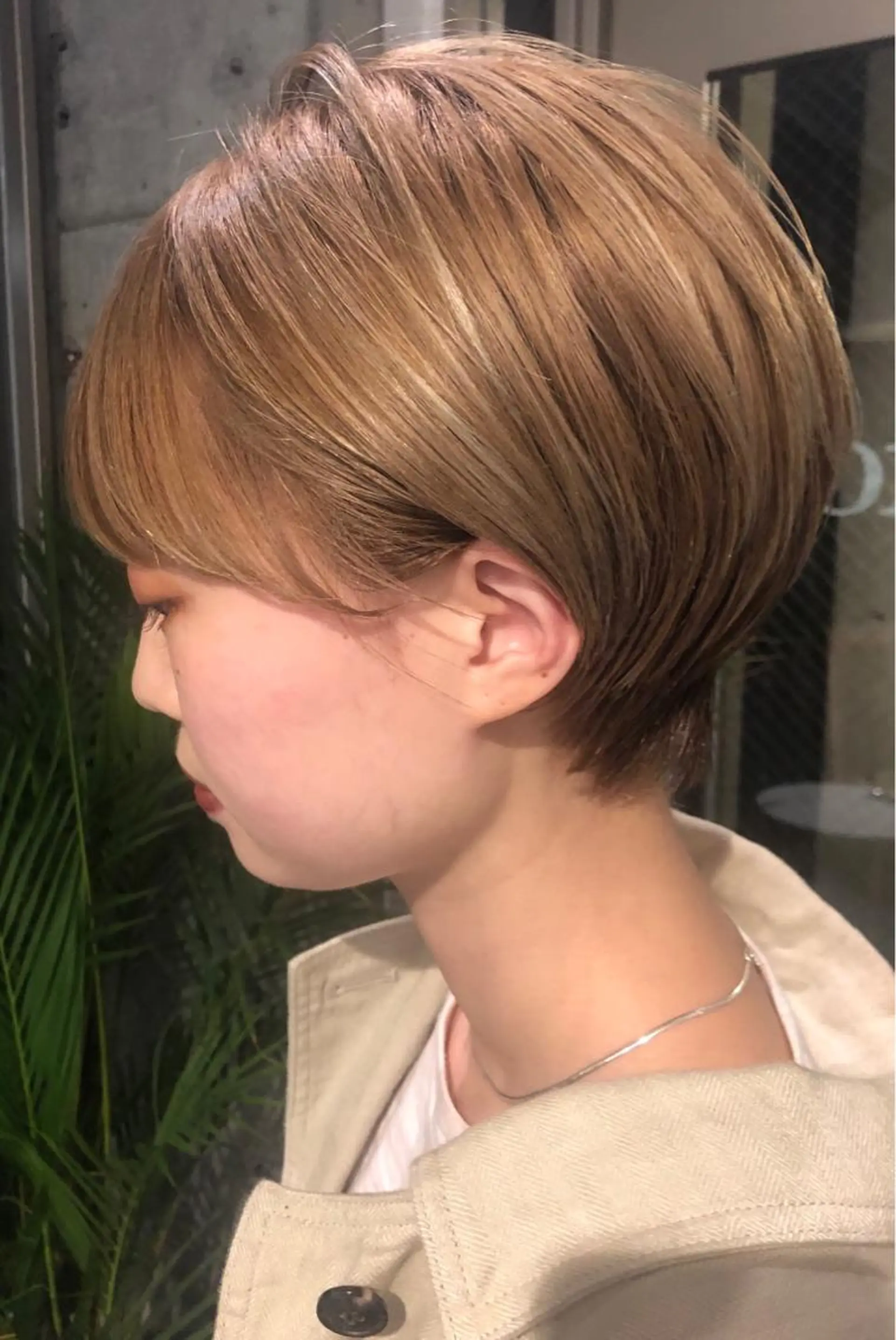 ショート カラー 🌈圧倒的デザイン力 内井省吾のヘアスタイル