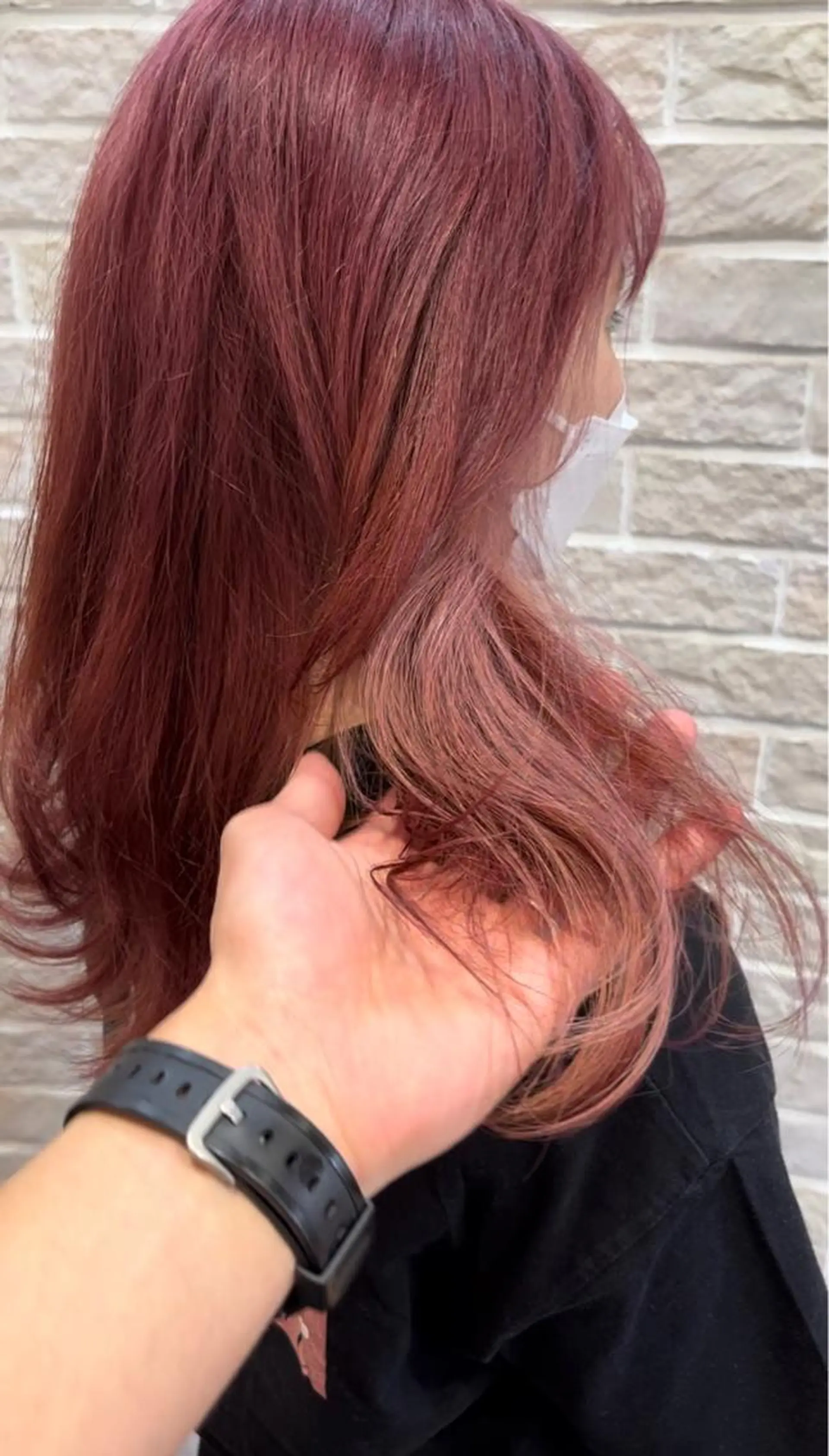 ロング カラー ベージュカラー ブリーチ ピンクカラー ピンクベージュ カット ヘアカラー トリートメント enn.bleach by t.a.g所属・SHUNTA /ブリーチ/レイヤーのヘアスタイル