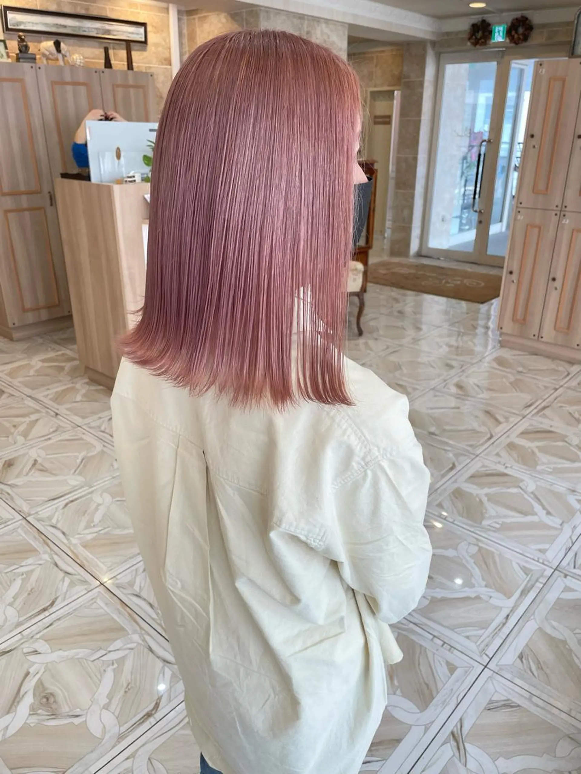 ミディアム カラー 卒業式のヘアスタイル カット ヘアカラー トリートメント shanti 平岸店所属・柾本 寛貴のヘアスタイル