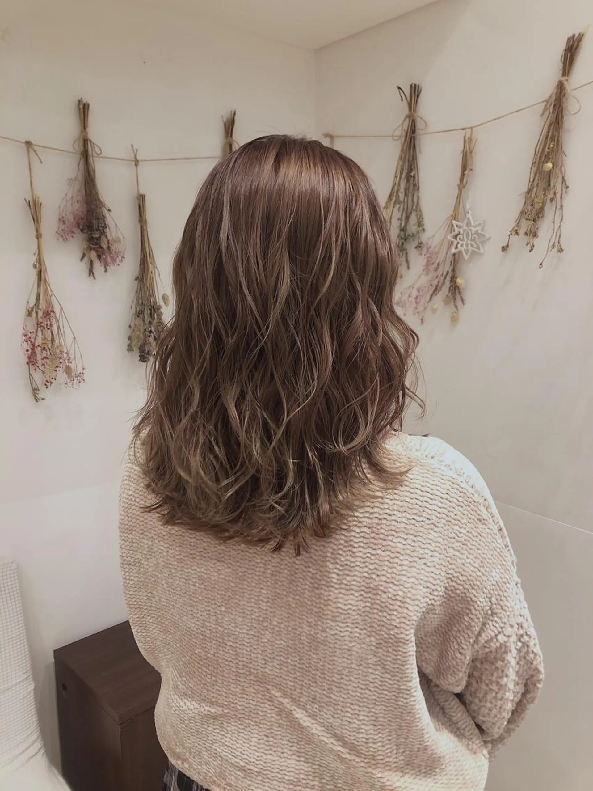 セミロング カラー ベージュカラー はだゆうき @hadadan08のヘアスタイル