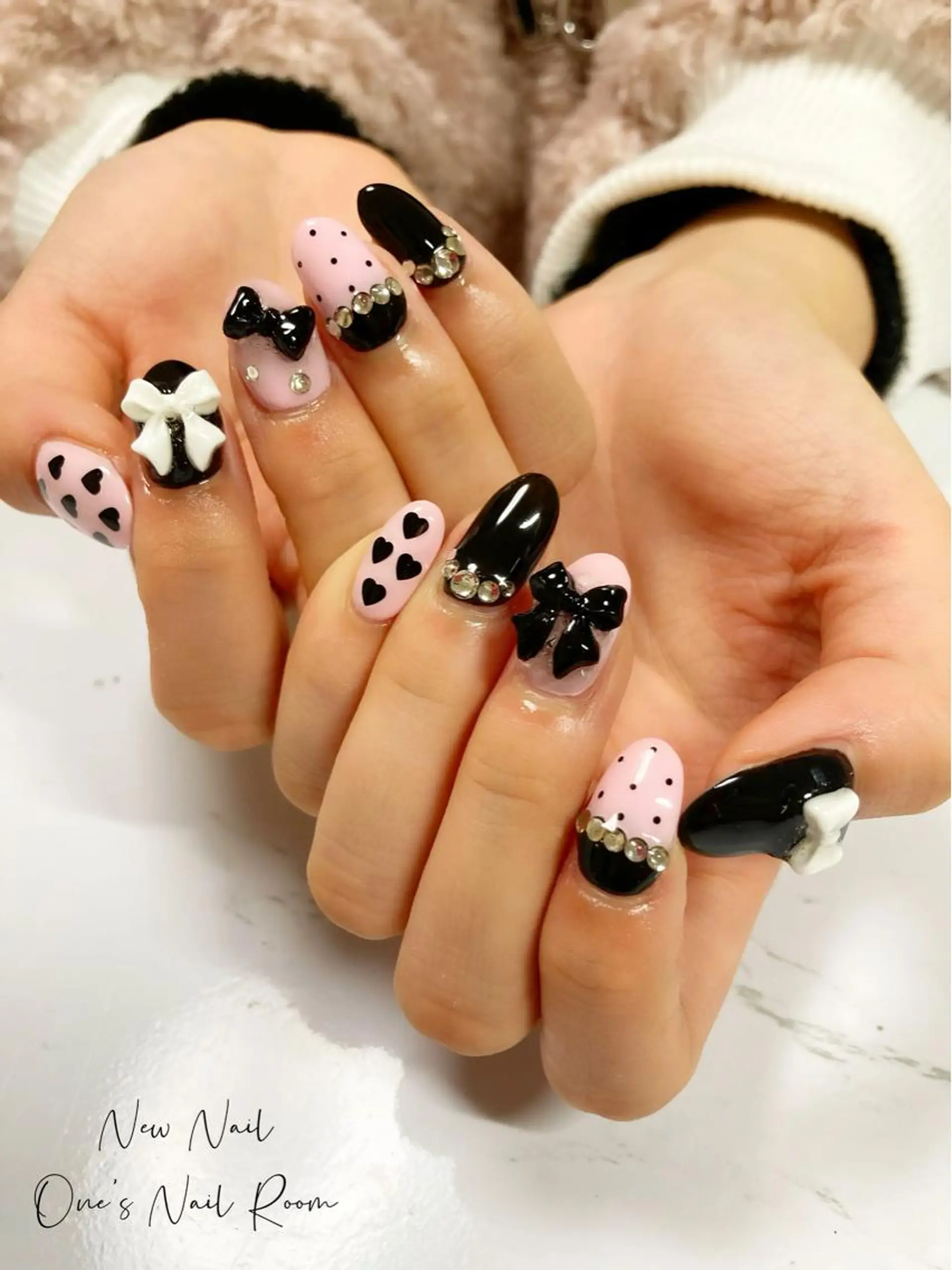 ネイル ハンドネイル One's Nail Roomのネイルデザイン