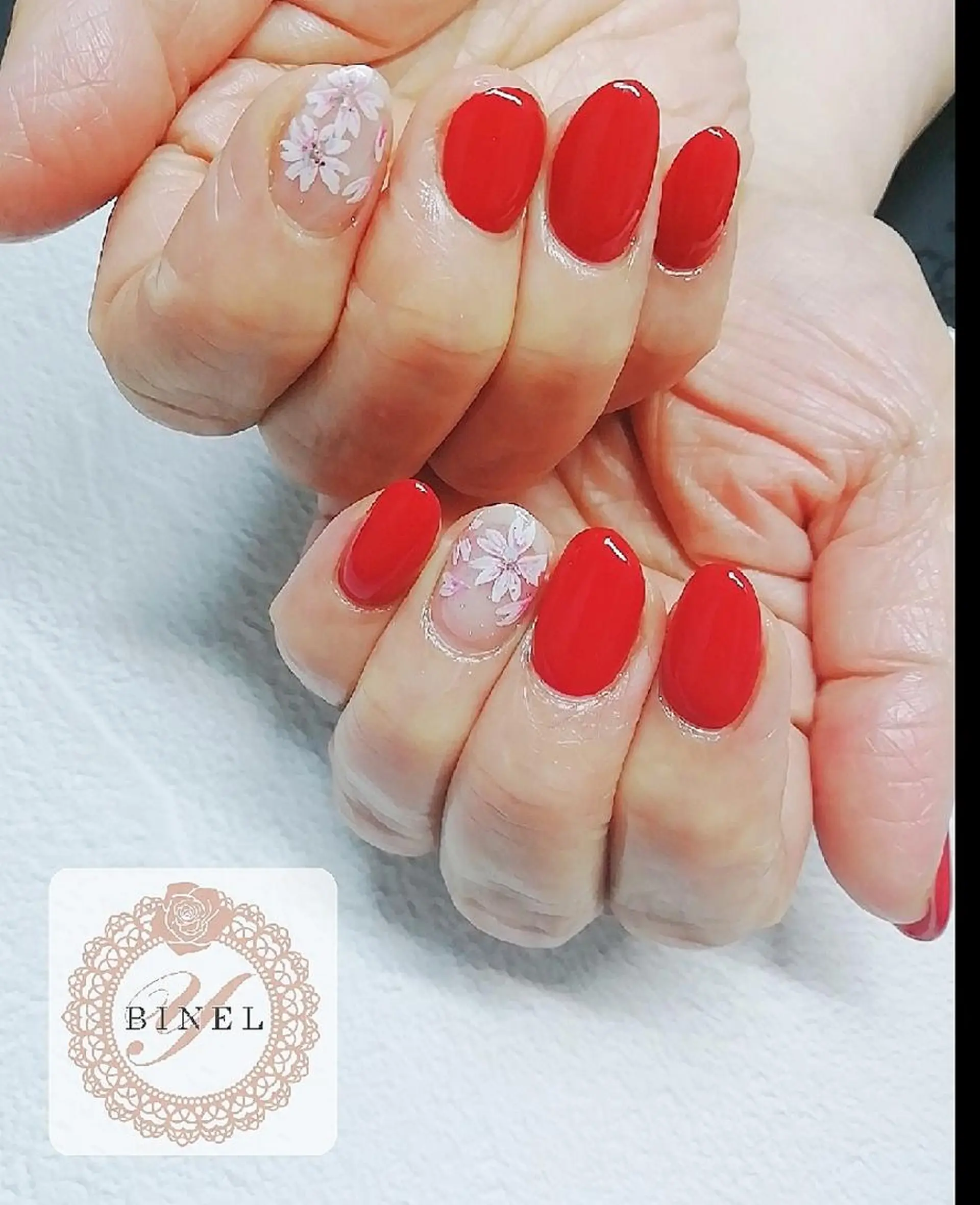 ネイル 桜ネイル 春ネイル ハンドネイル Nail Salon Y.BINELのネイルデザイン