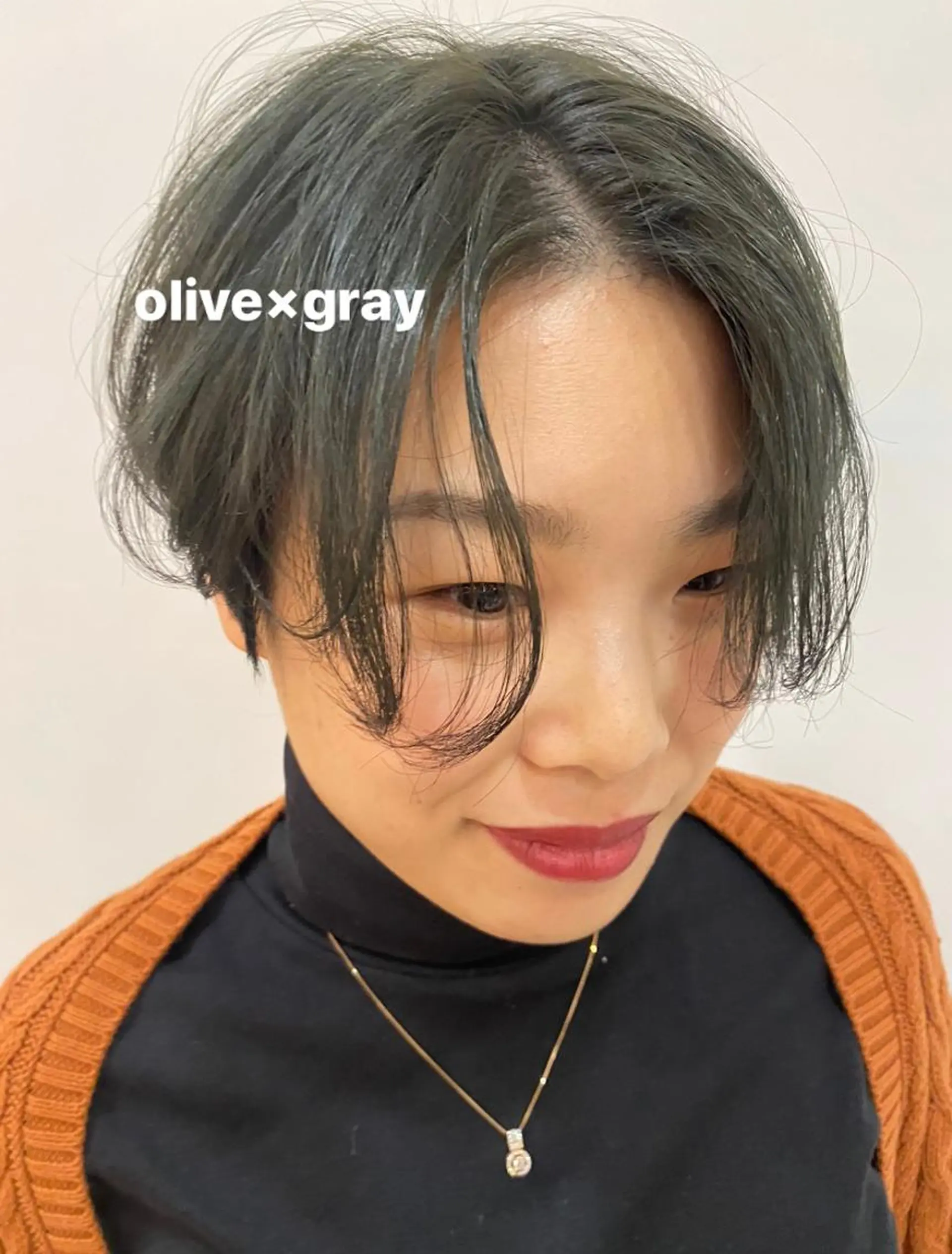 ショート かえ🩶韓国ボブ🎀 透明感カラー🥣のヘアスタイル