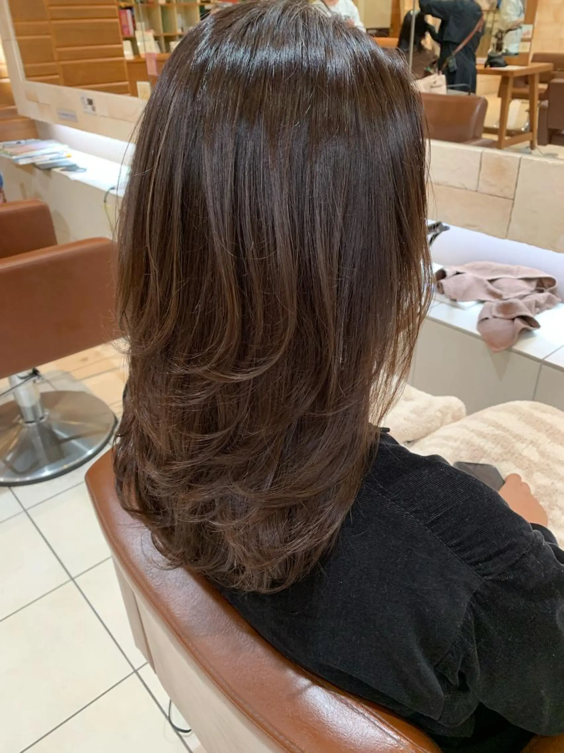 ミディアム レイヤーカット 川崎レイヤーカット /江口真正のヘアスタイル