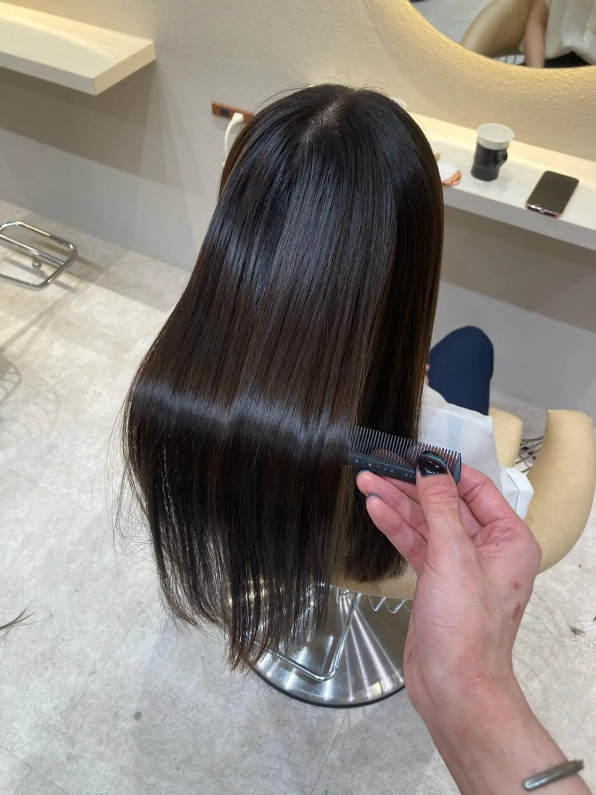 ロング カット ヘアカラー 縮毛矯正 トリートメント 🩵縮毛矯正・ボブ 岩原朋也🩵のヘアスタイル