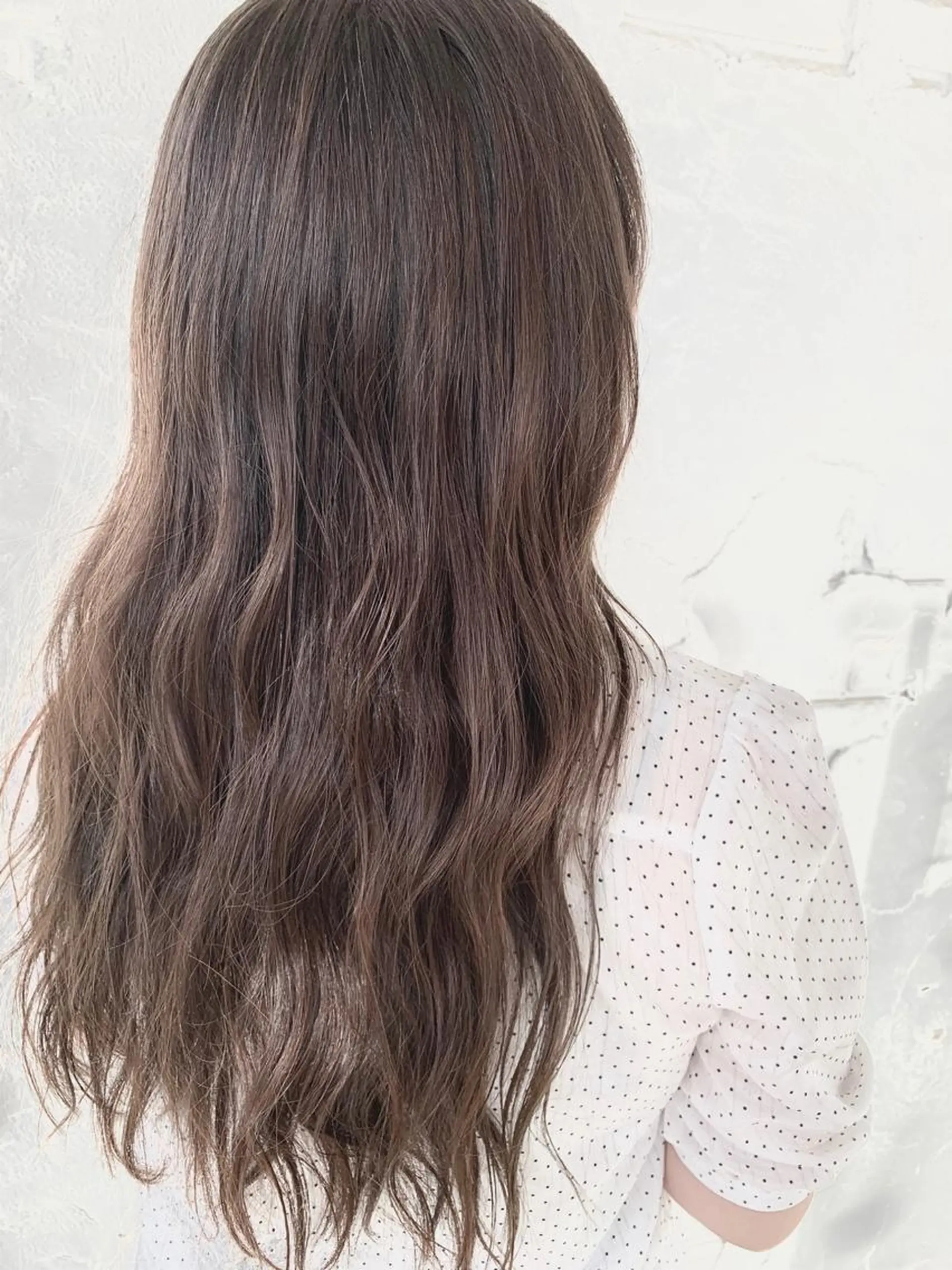 ロング カラー アッシュ アッシュグレー アッシュグレージュ グレージュ Gain所属・Gain Nanamiのエステ・リラクイメージ