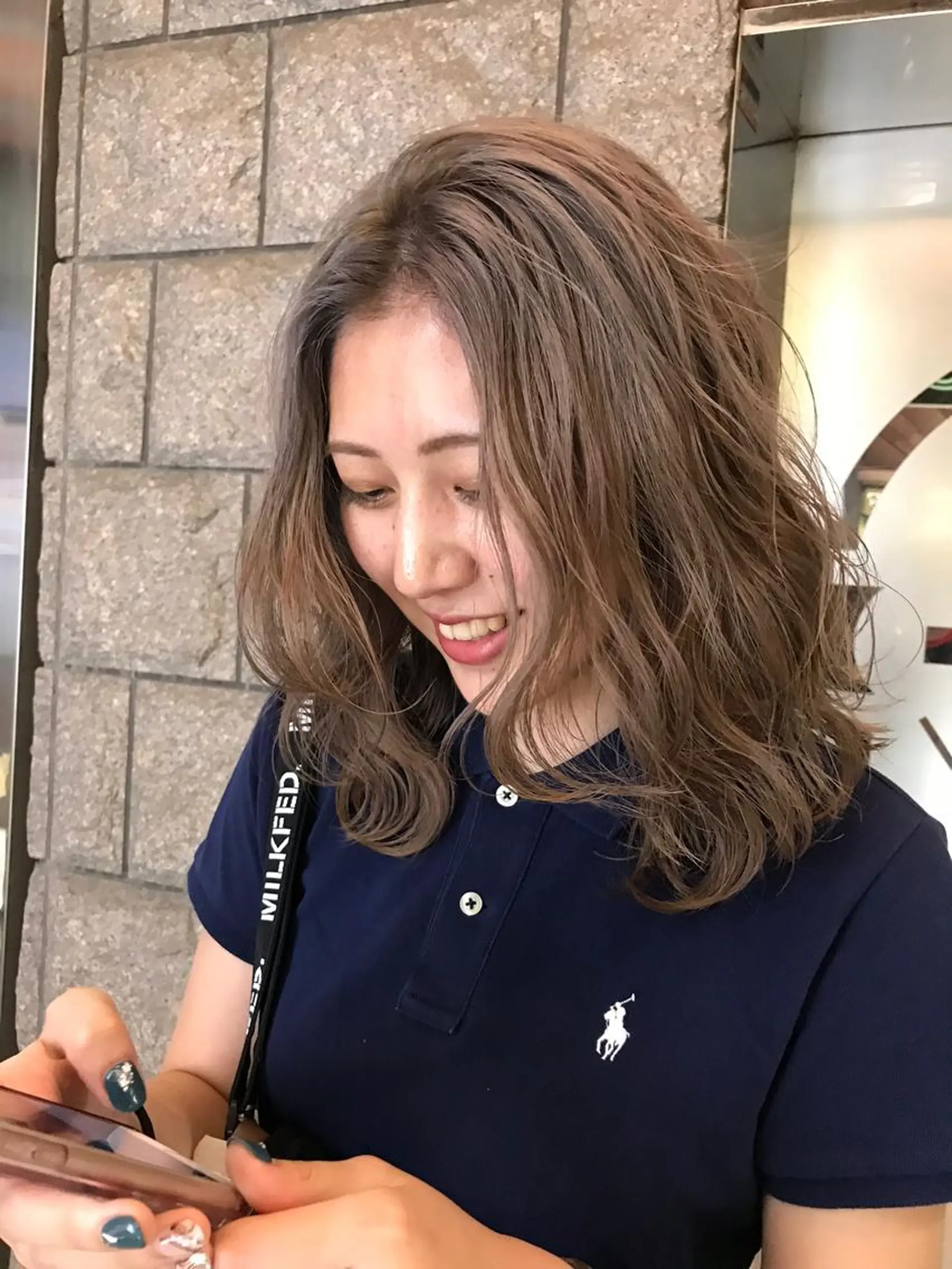 セミロング カラー DopeLIT モデル募集中のヘアスタイル