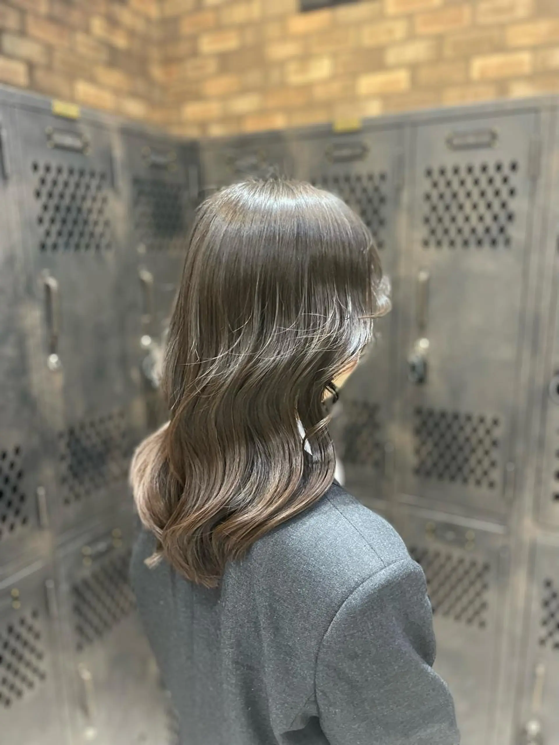 ミディアム ミディアムパーマ ボブ ハイライト 髪質改善 韓国風ヘア ✨ハイトーン✨ダブル カラー✨シバサキのヘアスタイル