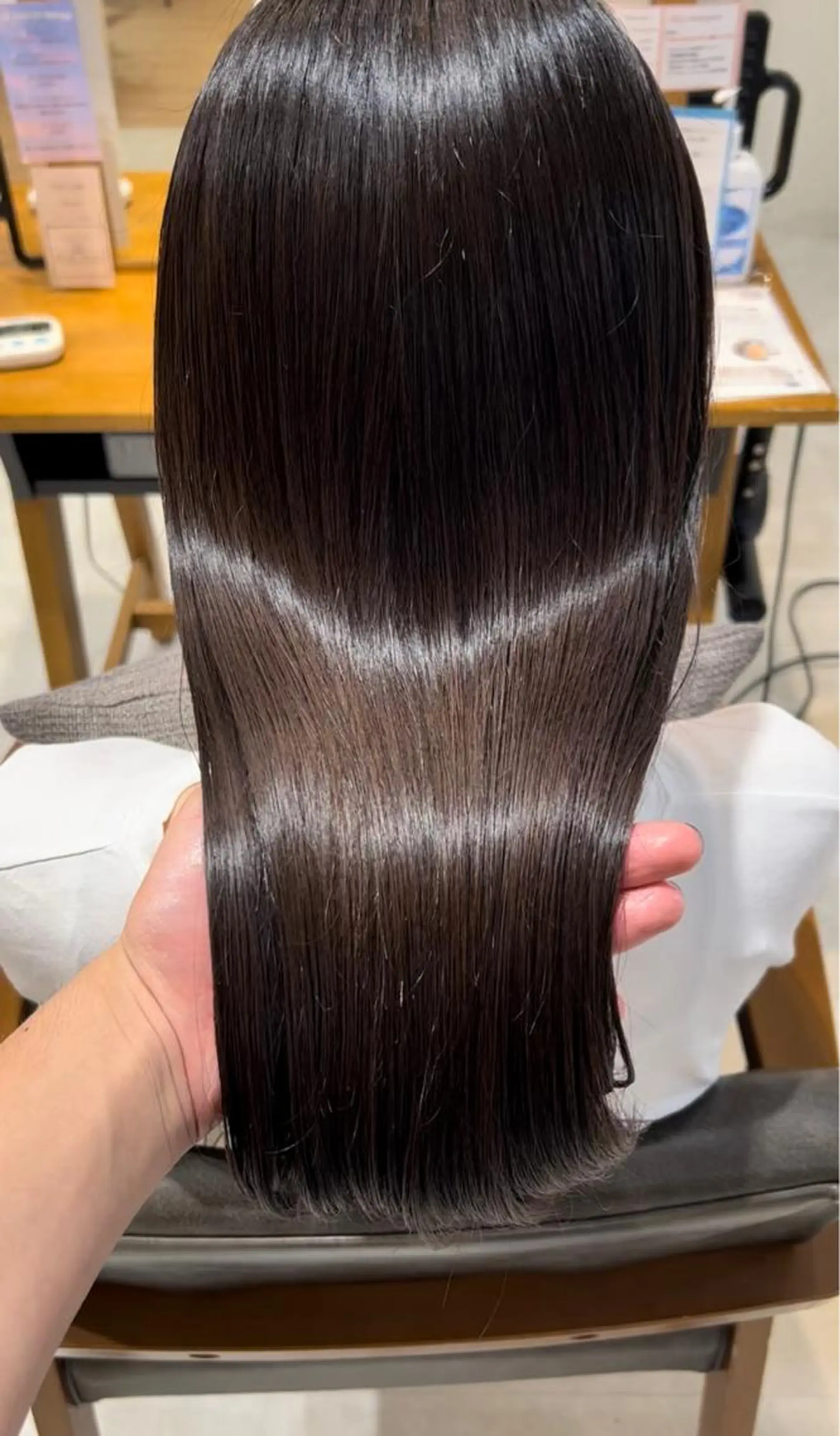 ミディアム カラー view blue所属・ボブ／ショート 似合わせだいすけのヘアスタイル